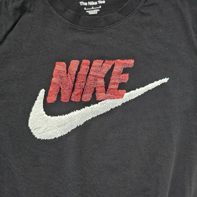 Nike Fuzzy Logo T-Shirt Black Red White Medium Men's Tee Swoosh Graphic MT15