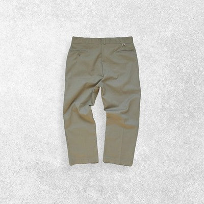 Dickies Beige Chino Trousers – Skater Style – W38 L29 – Straight Fit
