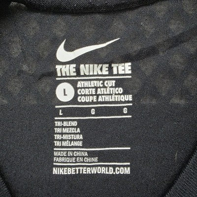 Nike Sportswear Black Patterned Athletic Cut Tee - Size L
