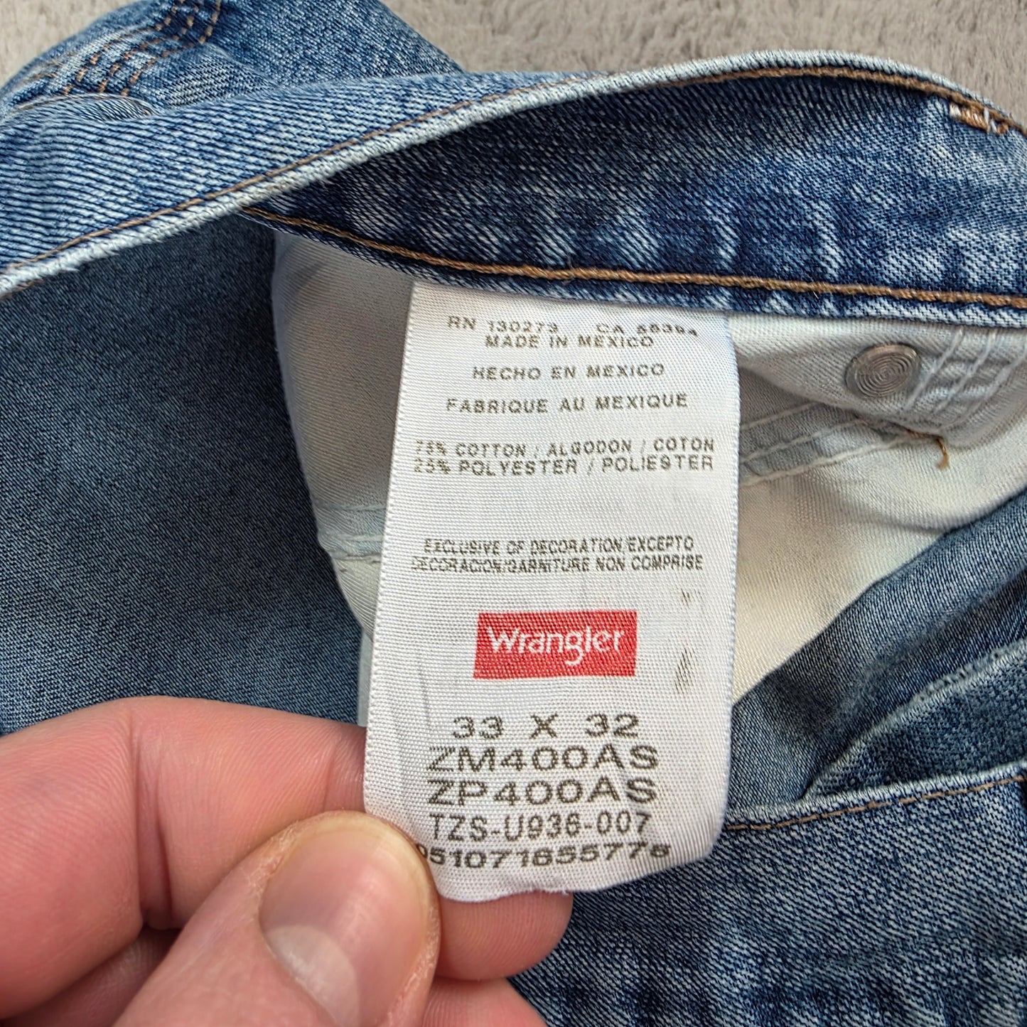 Wrangler Authentics carpenter straight leg blue denim jeans W33 L32 made in Mexico workwear