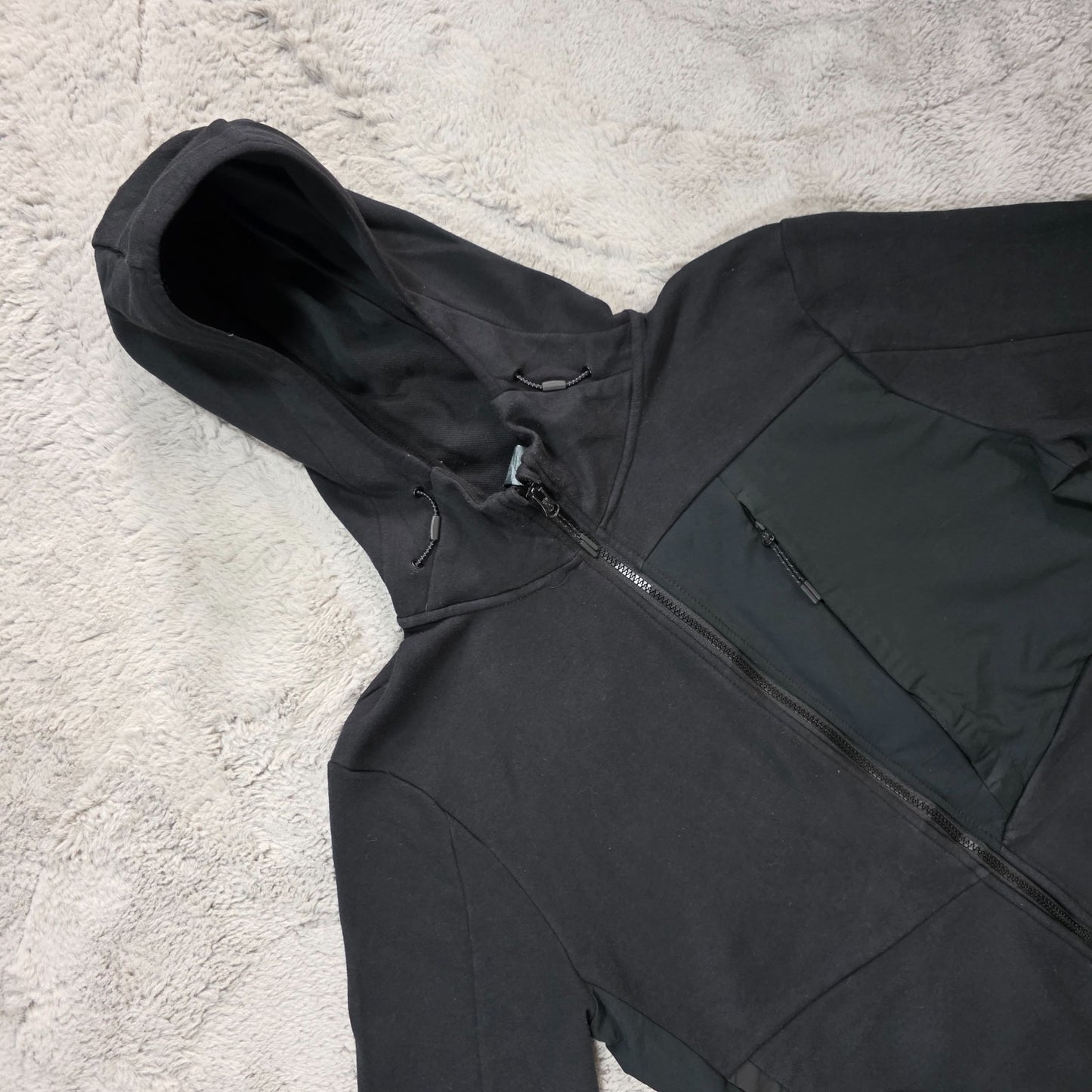 Champion Zip-Up Hoodie Black M β Performance Tech Jacket with Thumb Holes