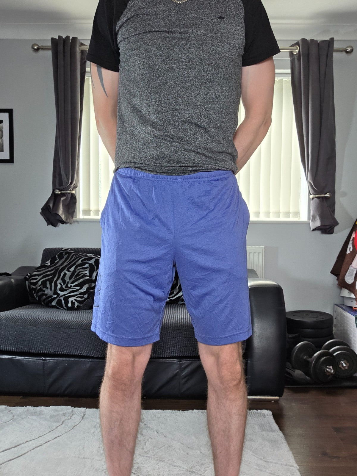 Under Armour Light Blue Sports Shorts Men’s Size L Loose Fit Drawstring Gym