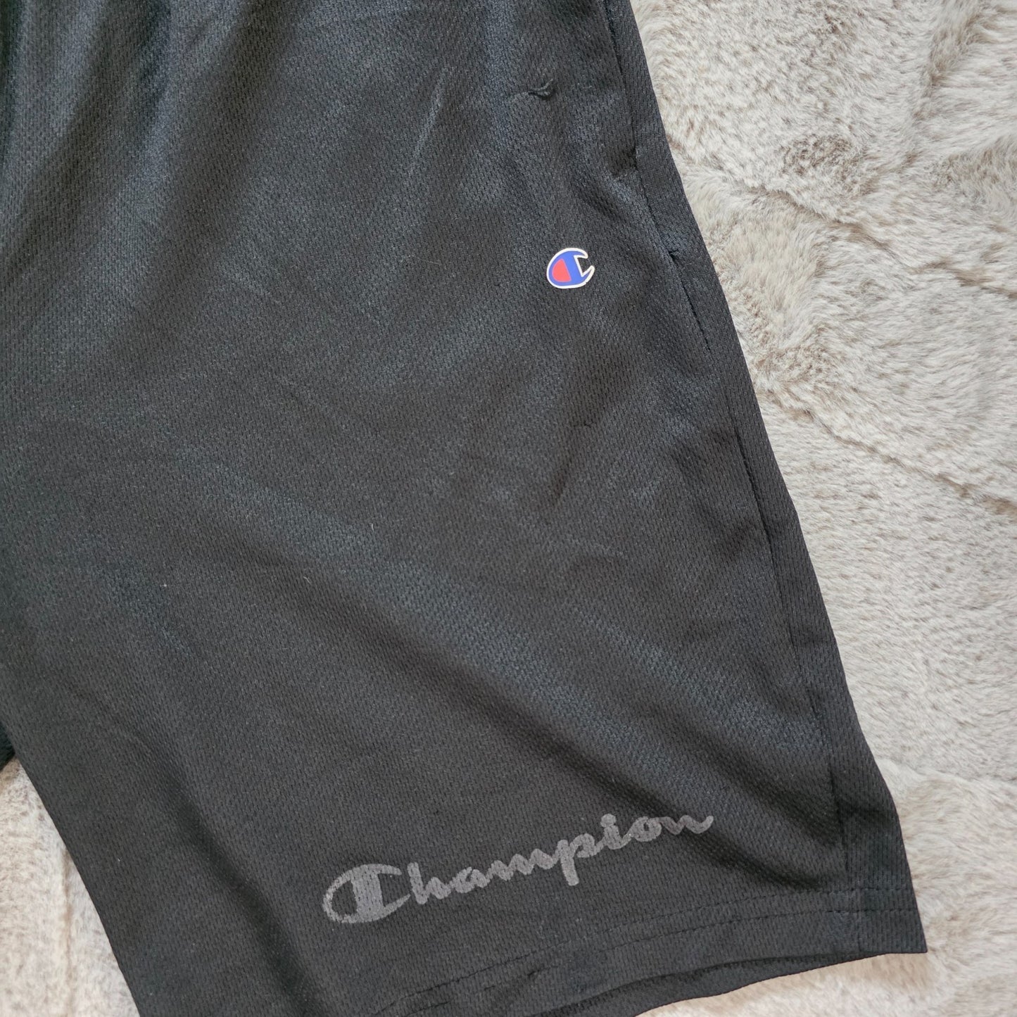 Champion Black Mesh Sports Shorts Youth XL 18/20 W26 Boys Age 14β16
