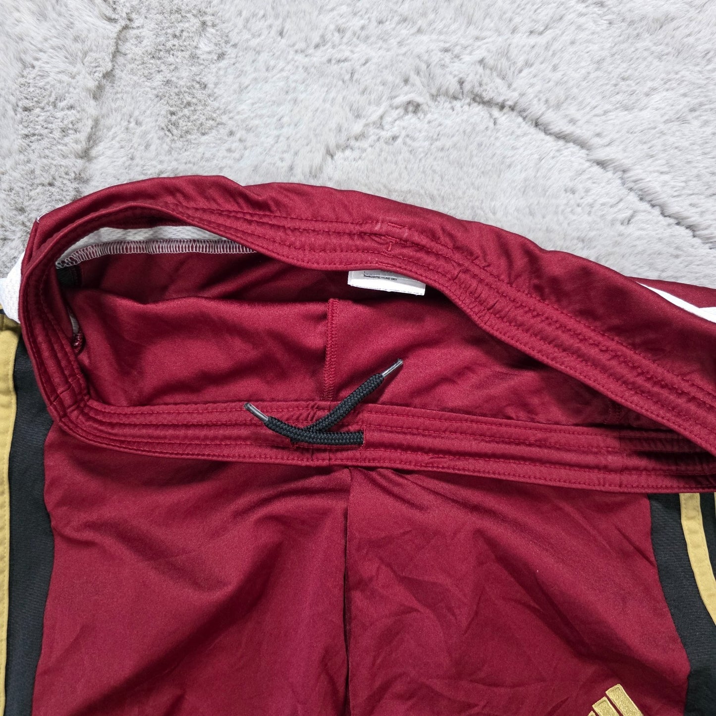 Adidas ClimaCool Shorts W28 Red Black Gold Trim Drawstring Sports Gym M 11β12Y