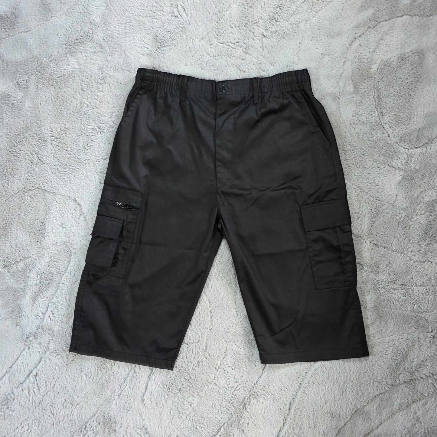 Amir Men’s Black Cargo Shorts Elasticated Waist W32 Long Inseam 14” L26