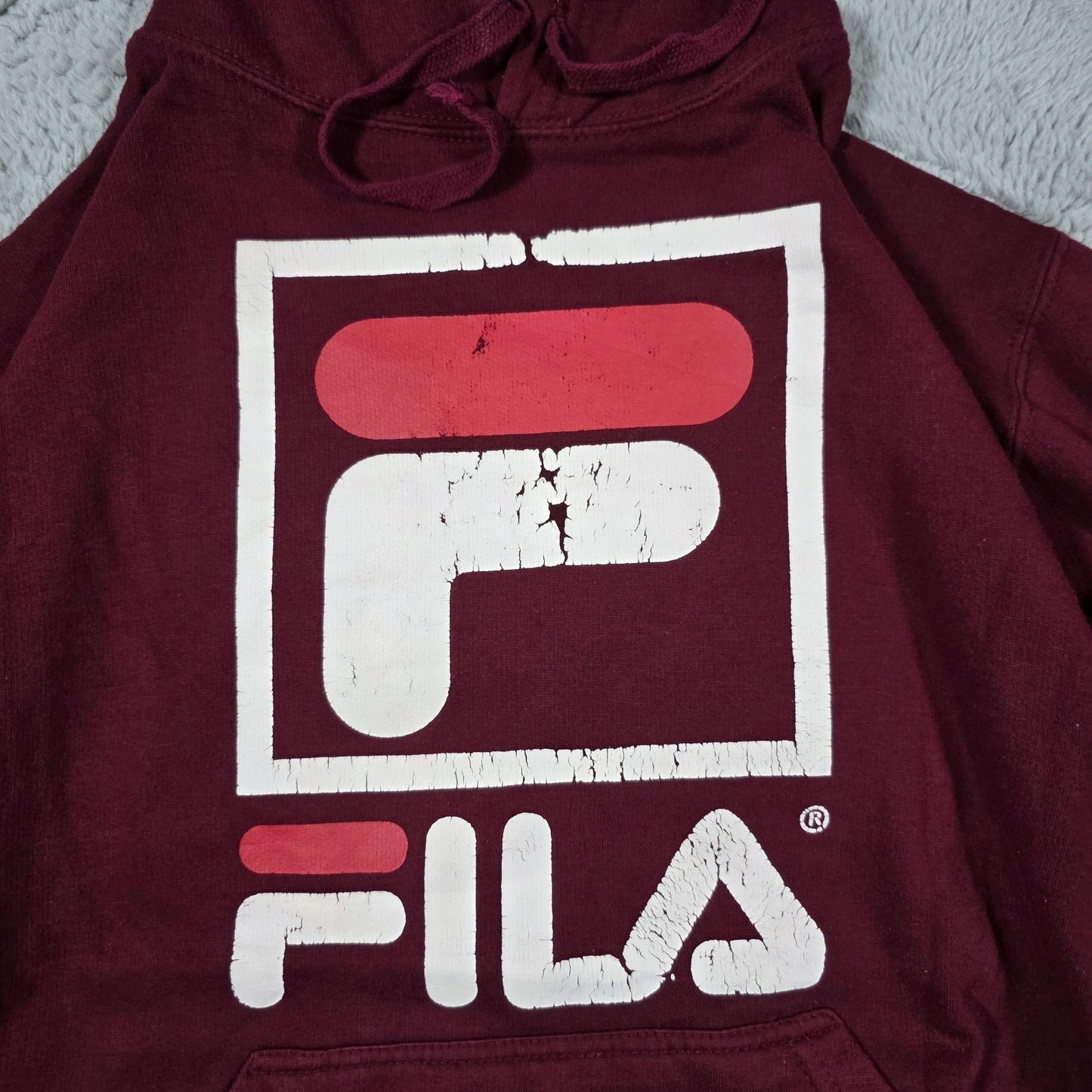 Fila Men’s Burgundy Hoodie Relaxed Fit Large Logo Pullover Cracked Print LB49