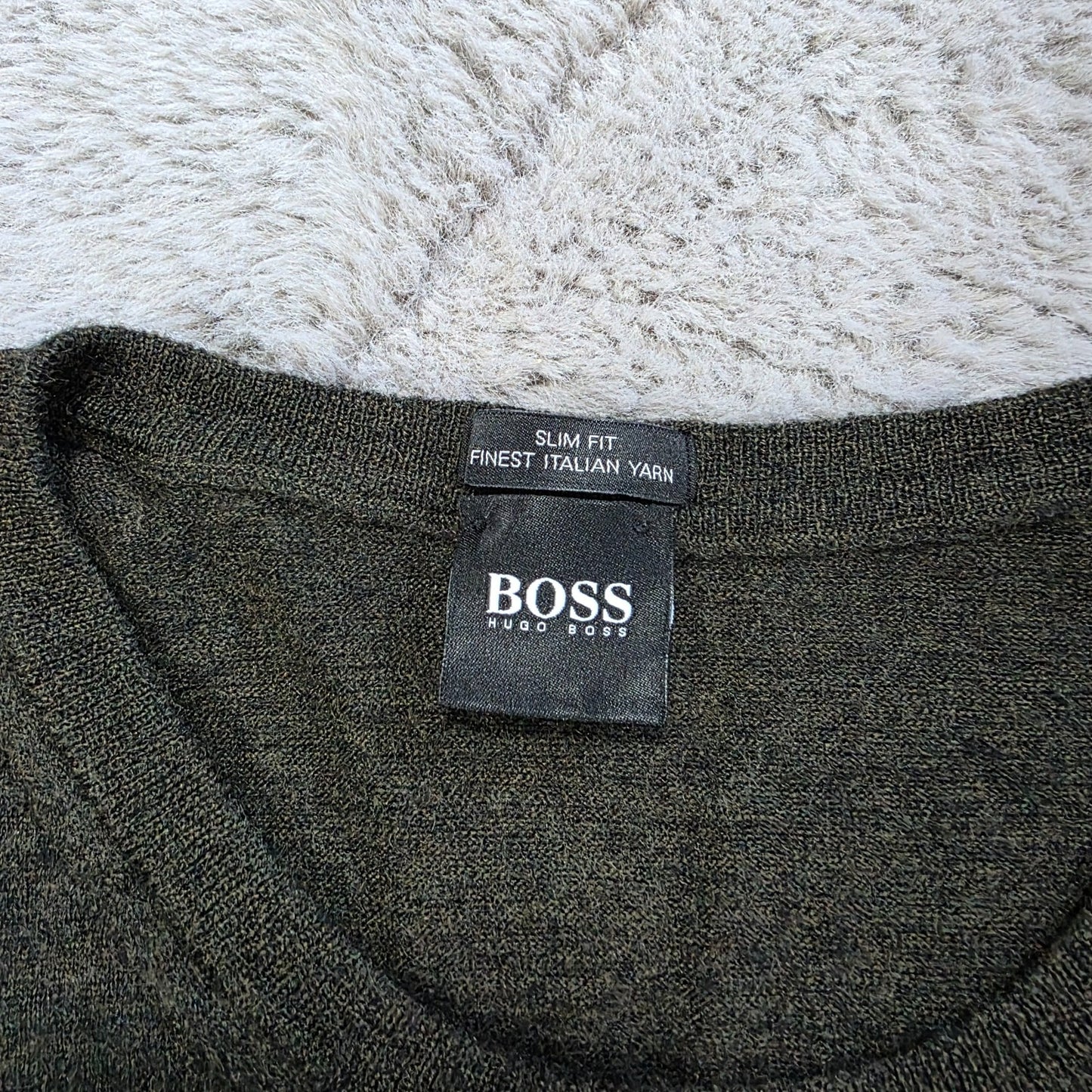Hugo Boss Men’s Dark Green Wool Slim Fit Jumper Sweater Tagged XL Fits S