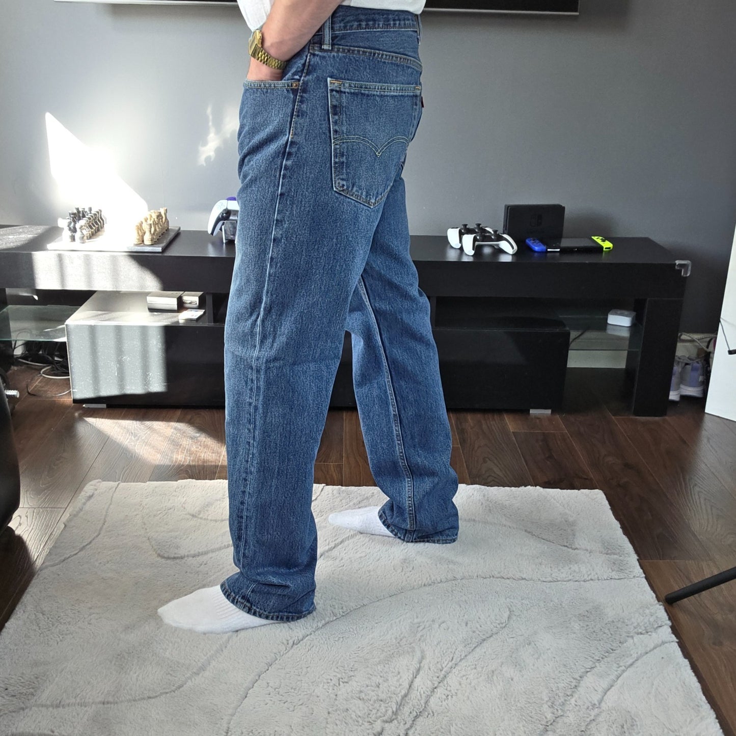 Levi’s 505 men’s straight leg jeans blue W36 L34 (actual inseam 33”)