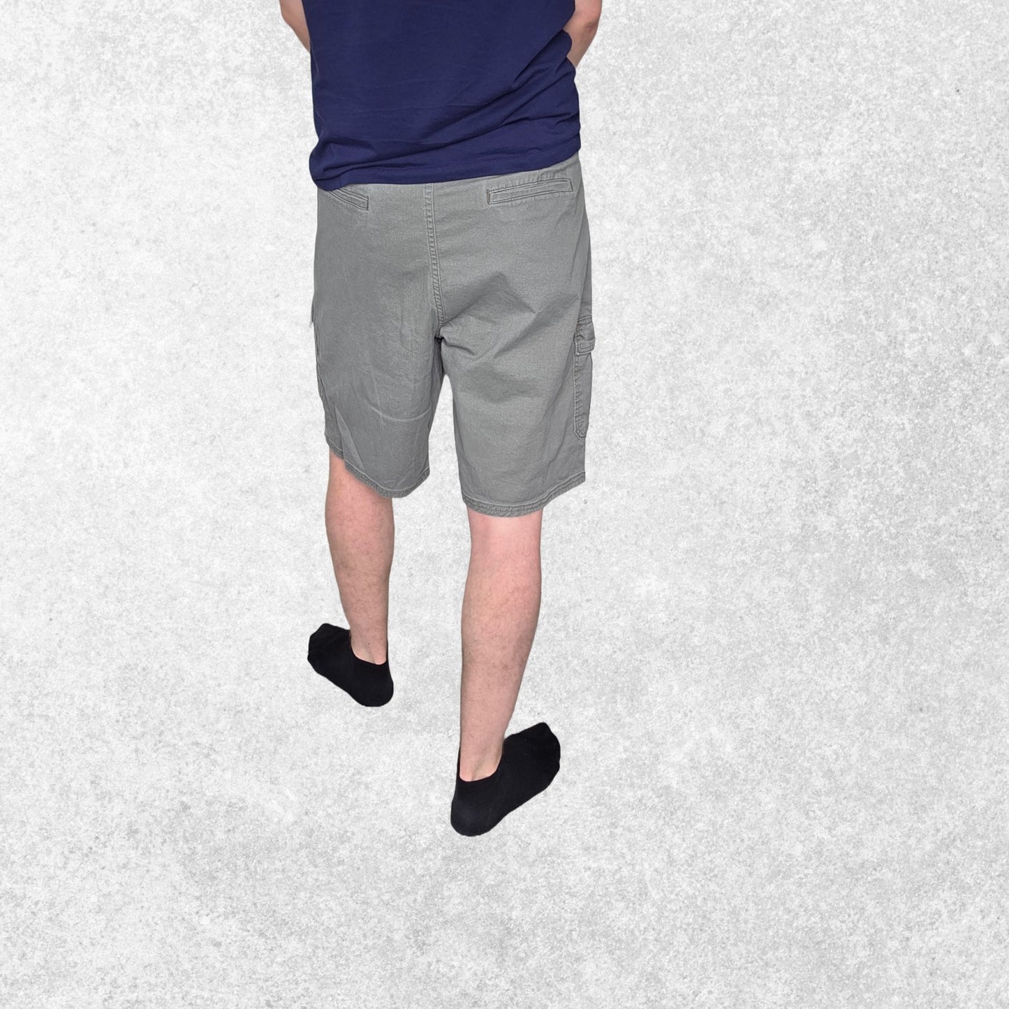 Wrangler Relaxed Fit Cargo Shorts Grey W40 100% Cotton Blend Utility Pockets