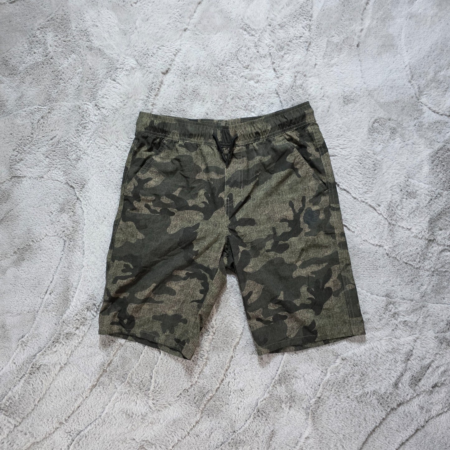 Timberland Camo Shorts Size L Youth (14/16) Green Drawstring Waist Casual Outdoo