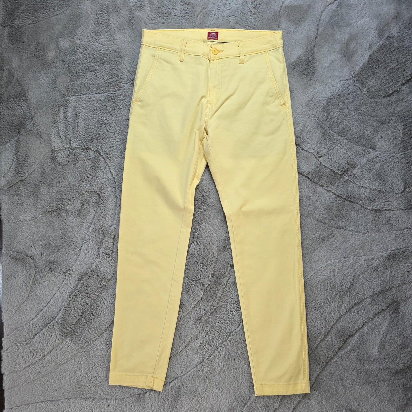 Levi's XX Chino Standard Taper Yellow Chinos W30 L30 (Tagged W29 L32)
