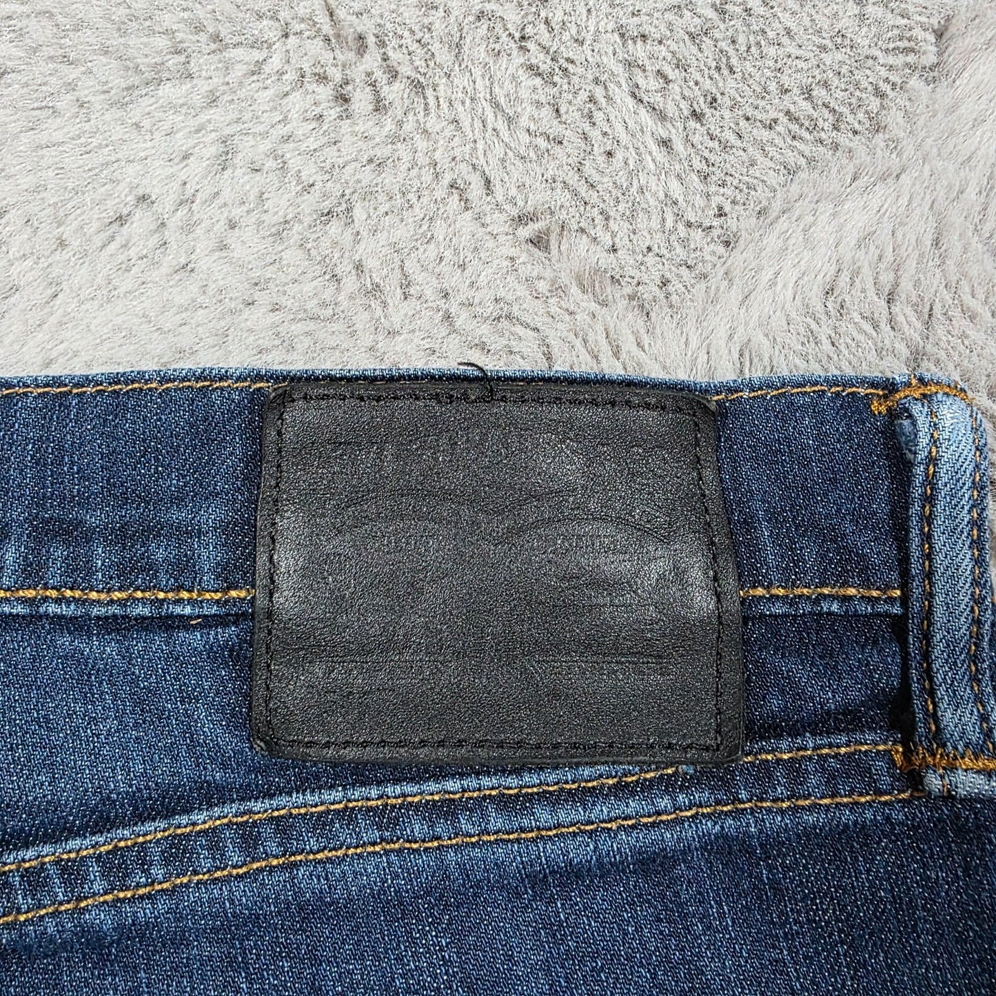 Levi’s 511 Jeans Men’s Blue Denim Slim Fit Black Back Patch W34 L32
