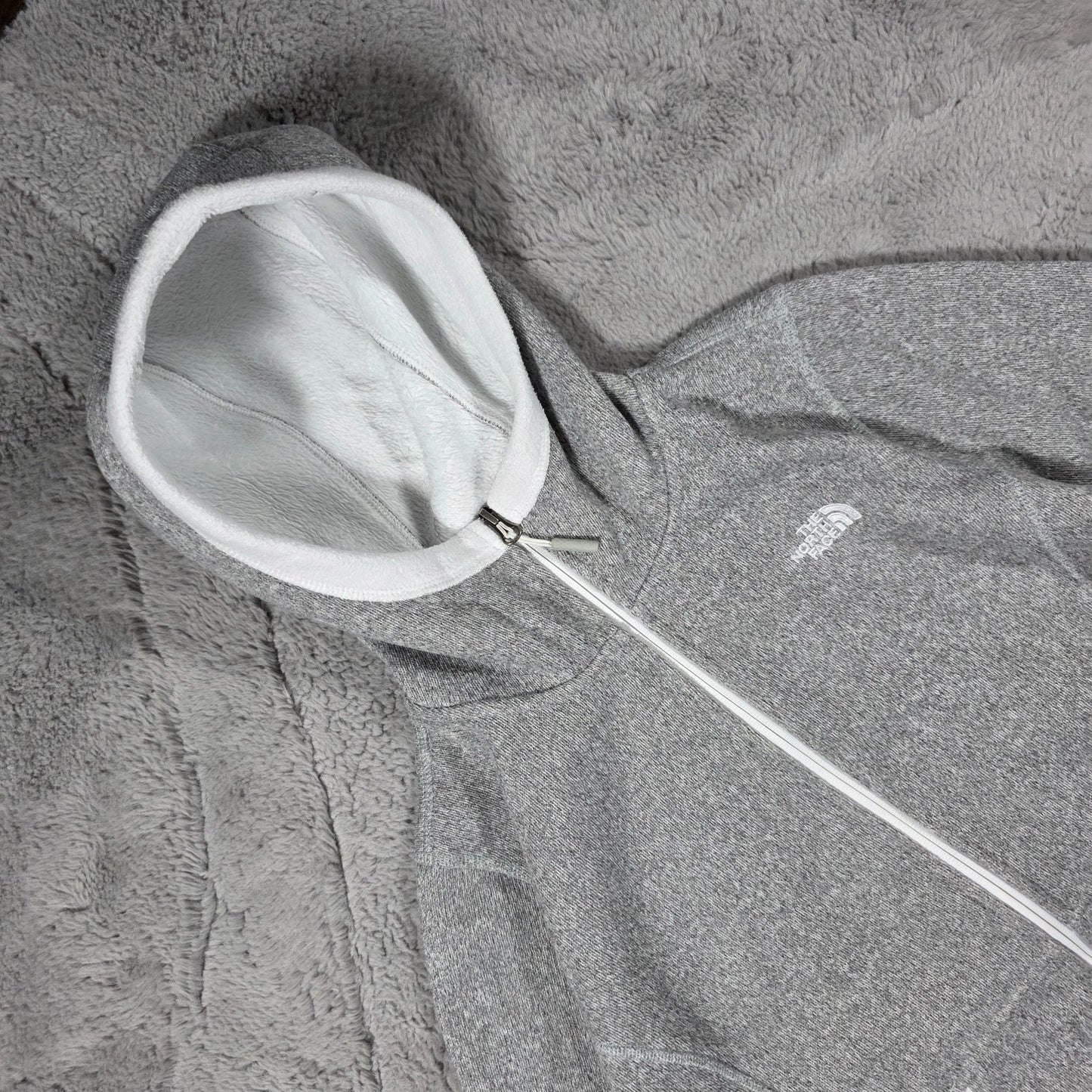 The North Face Women’s Oso Fleece Hoodie Grey Size M Super Soft Full Zip Jacket