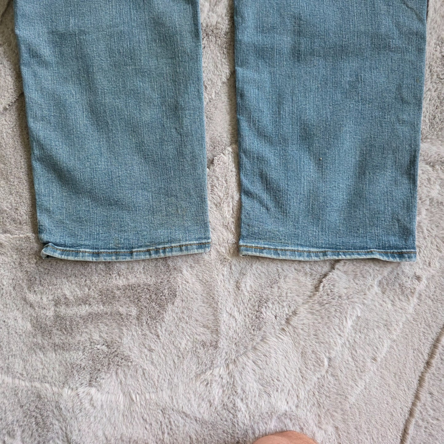 Denizen from Levi’s 231 Athletic Jeans W38 L30 Light Wash Straight Fit Faded Den