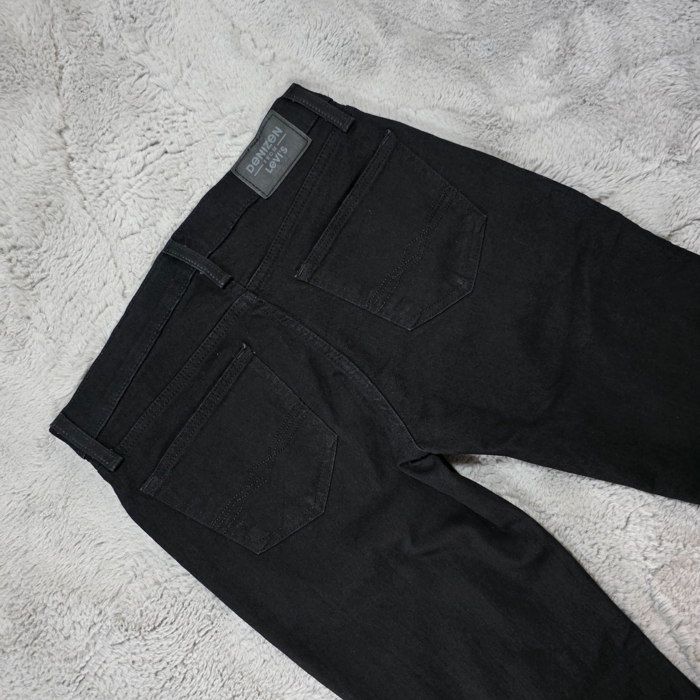 Levi Denizen 216 Slim Black Jeans W30 L32 – Stretch Denim