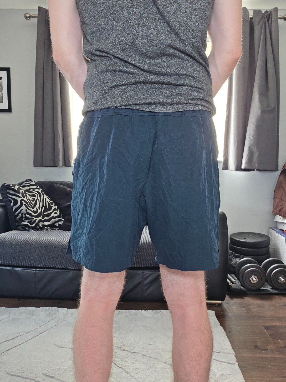 LEG3ND Navy Sports Shorts Size L Zip Pockets Lightweight Drawstring Gym W30