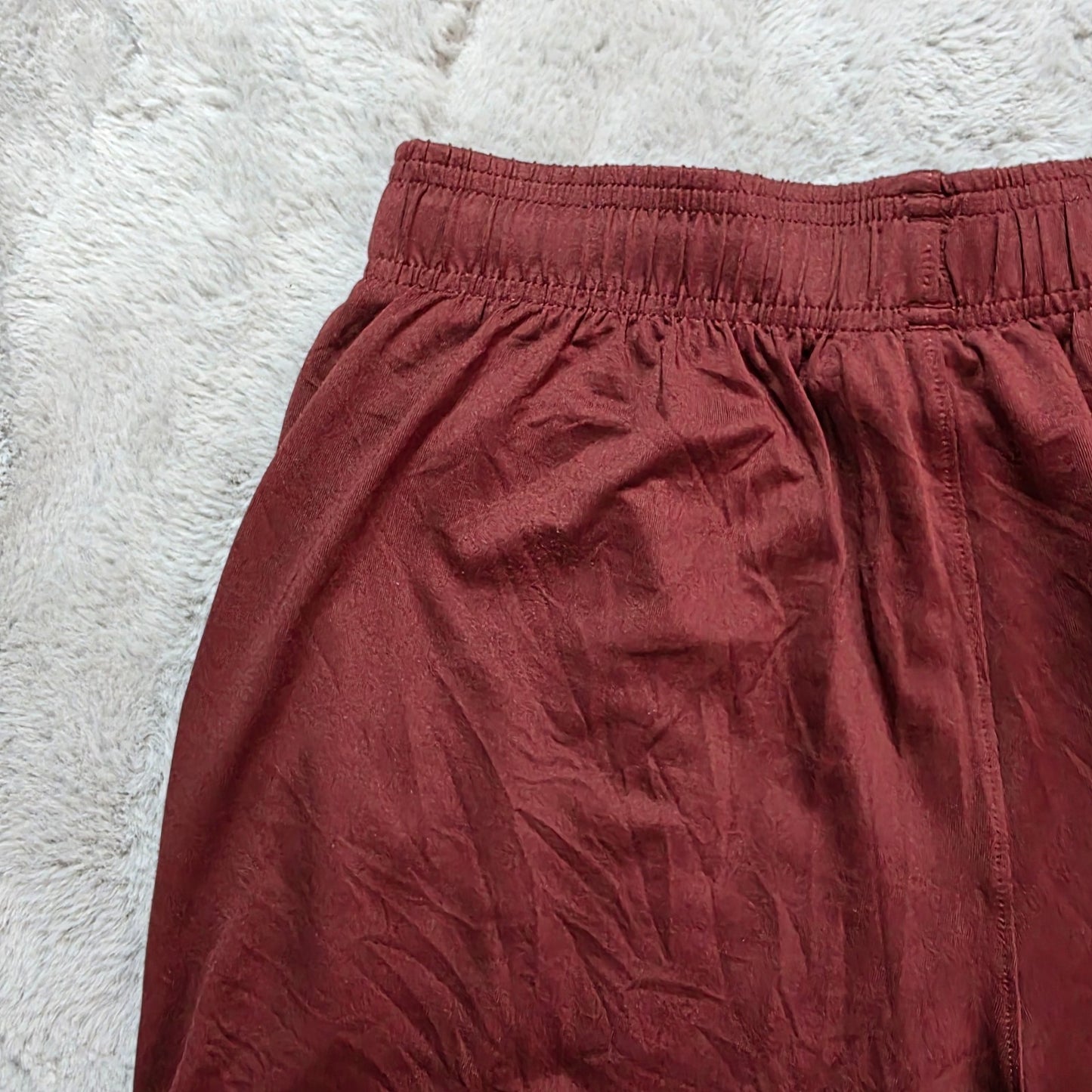 Under Armour Maroon Training Shorts Size S W25 9" Inseam Lightweight Gym