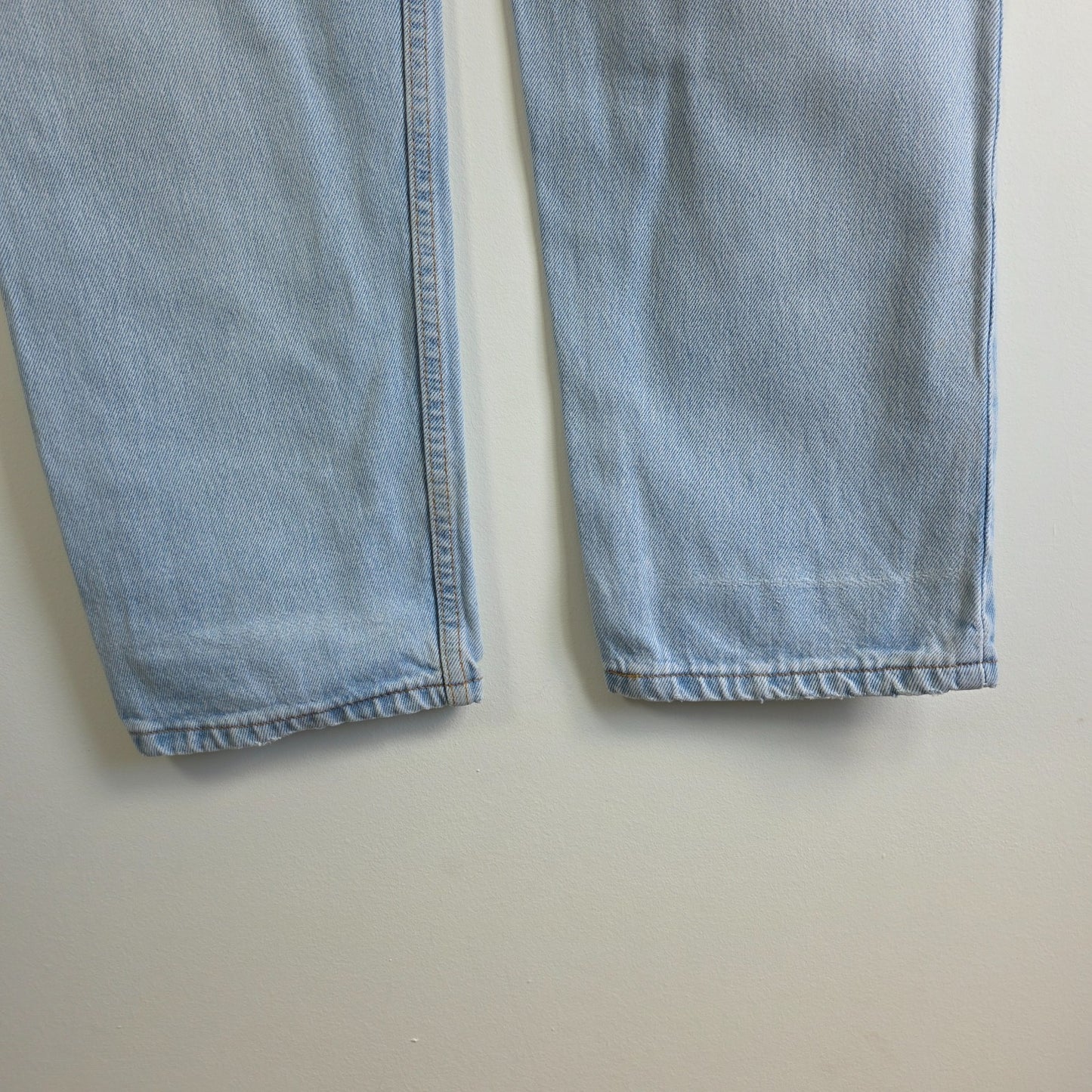 Vintage Levi’s 604 Jeans W35 L32 Blue Orange Tab Made in Australia 90s Mens