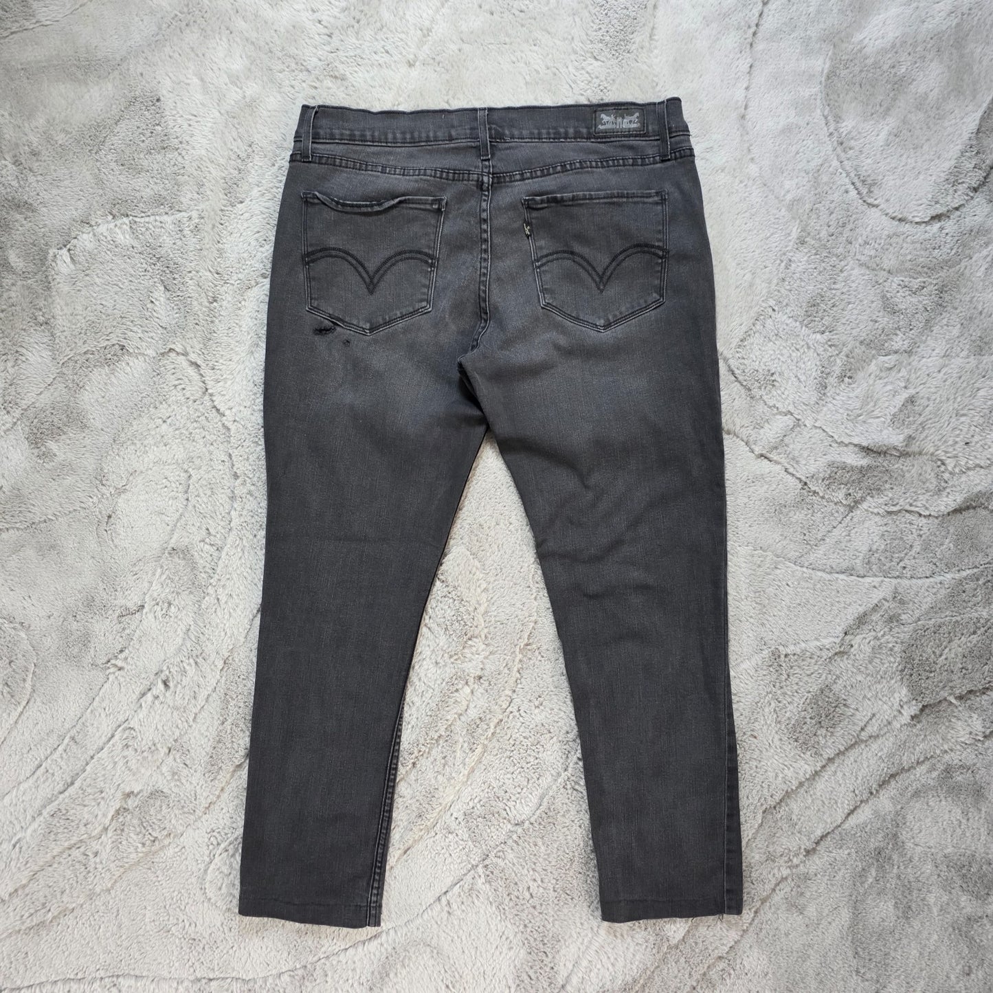 Levi's 524 Women's Skinny Jeans W33 L26 Grey Distressed Stretch Turned Up Hem