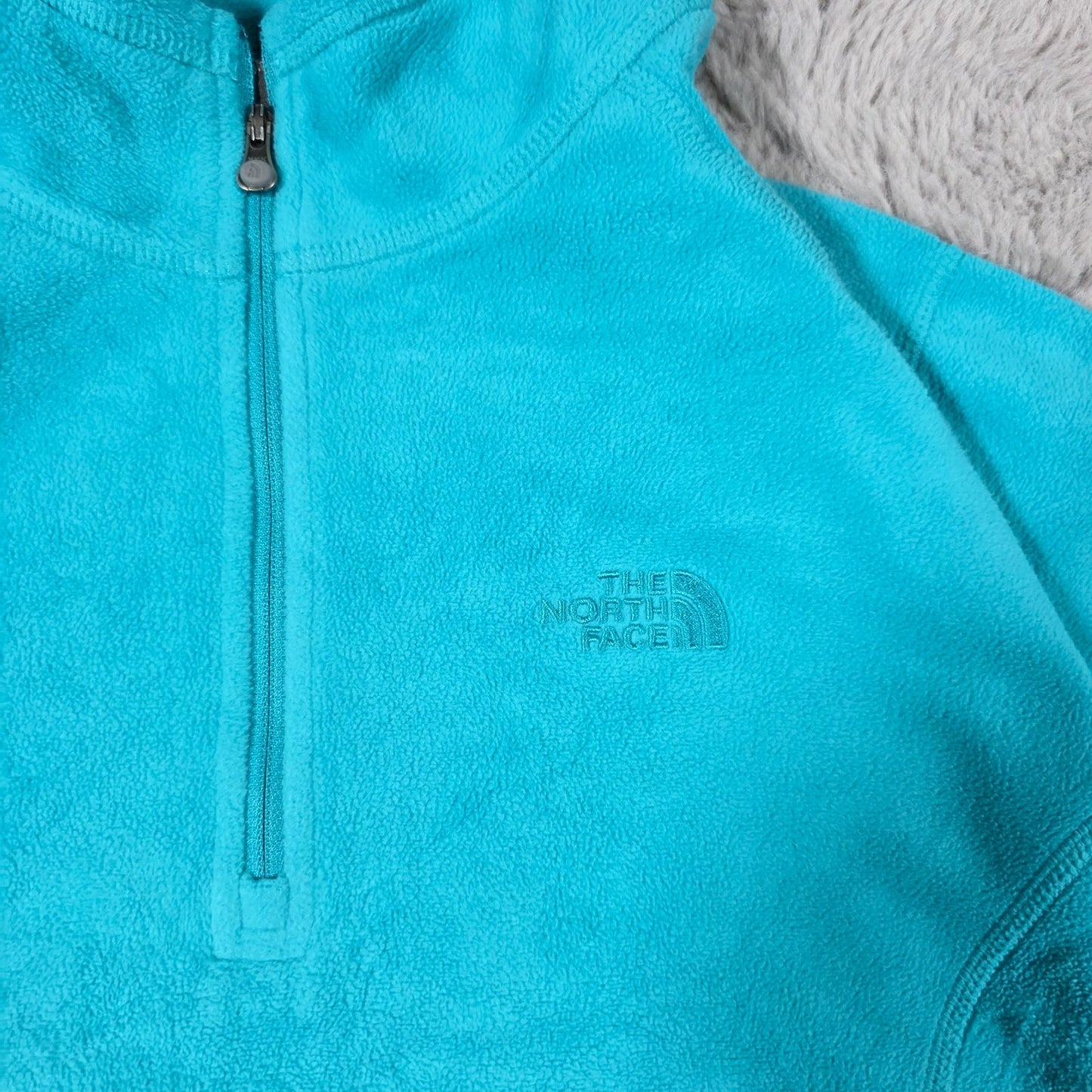 The North Face Women’s TKA 100 Glacier ¼ Zip Fleece Pullover Green Size L