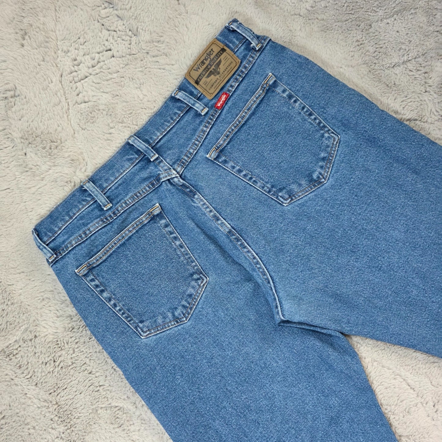 Wrangler Men’s Straight Fit Jeans Blue W36 L30 Nicaragua (M432)