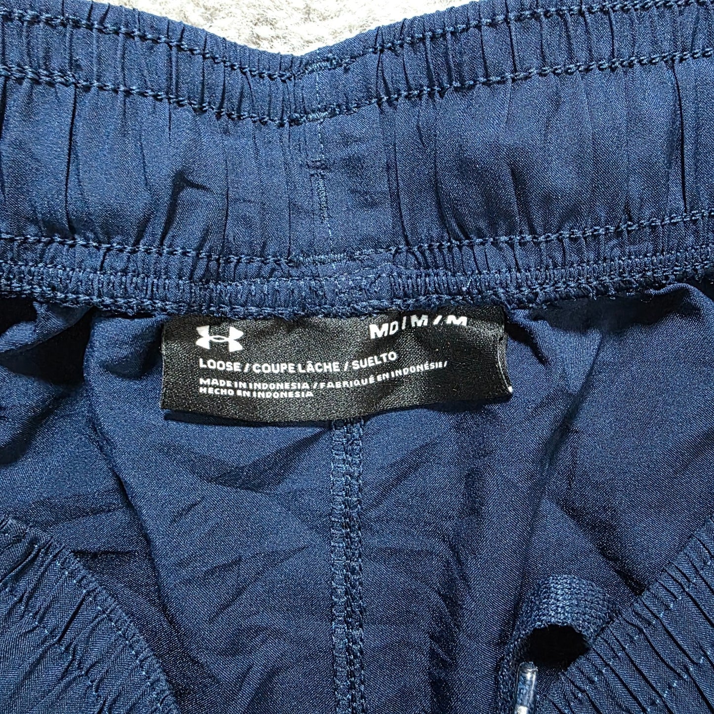 Under Armour Navy Training Shorts Size M W28 8" Inseam Mesh Lined Gym Logo