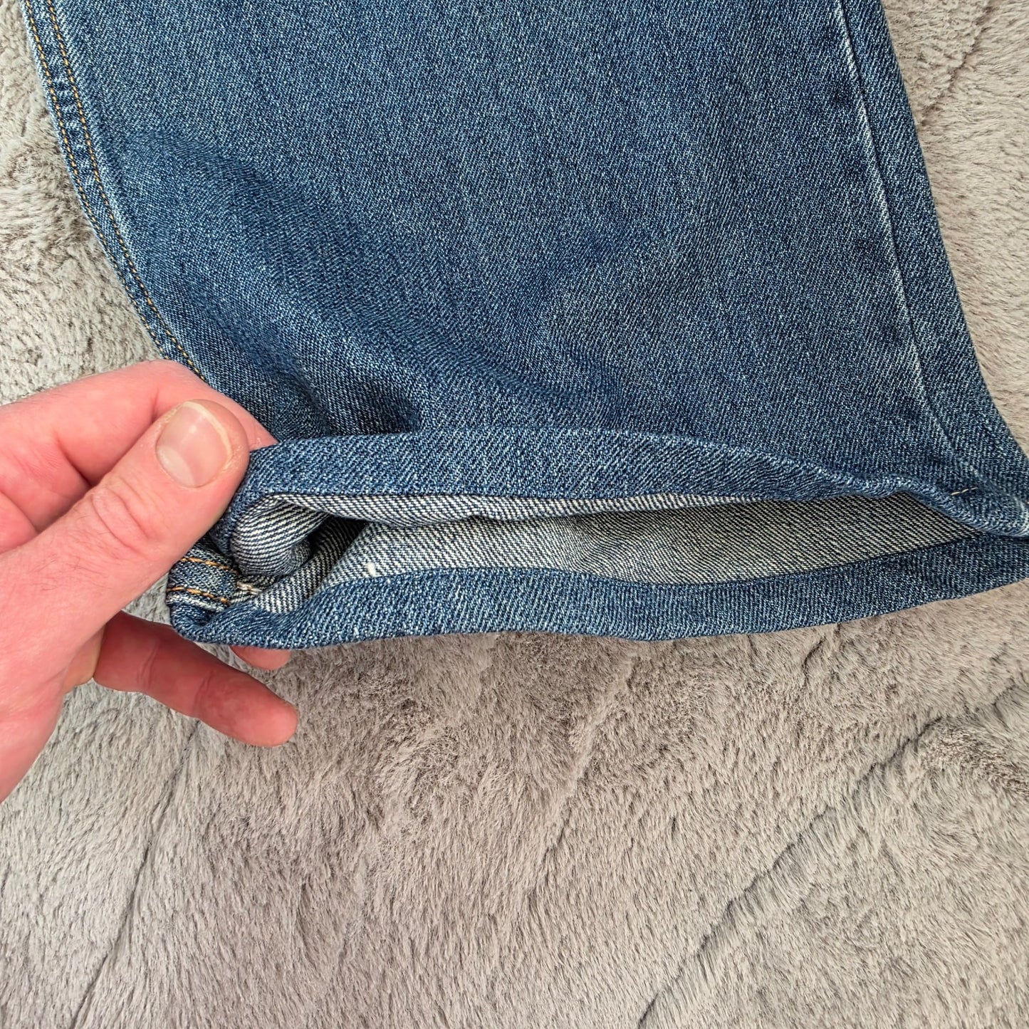 Levi’s 505 men’s straight leg jeans blue W40 L30 (actual inseam 26”) shortened