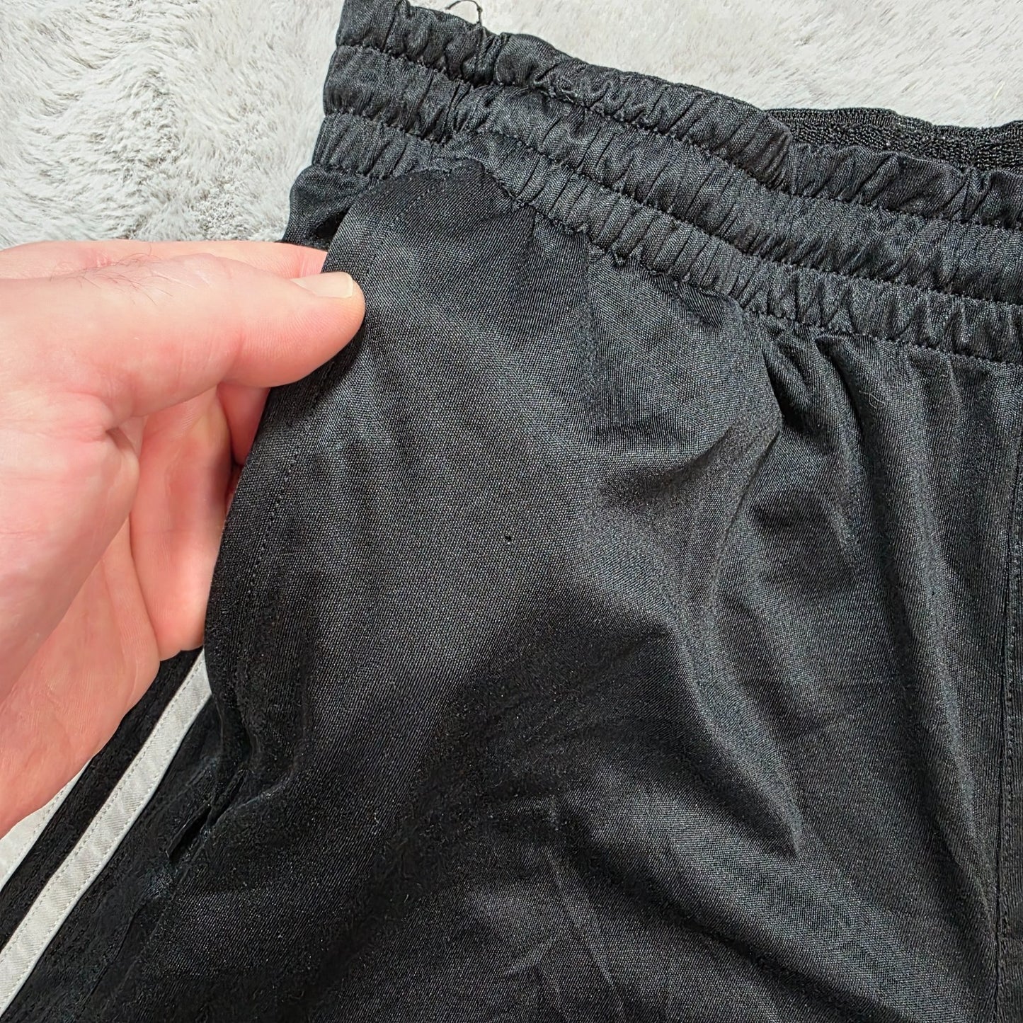 Adidas Sports Shorts Black Zip Pockets Faded Logo W28" Inseam 9" Vintage Style