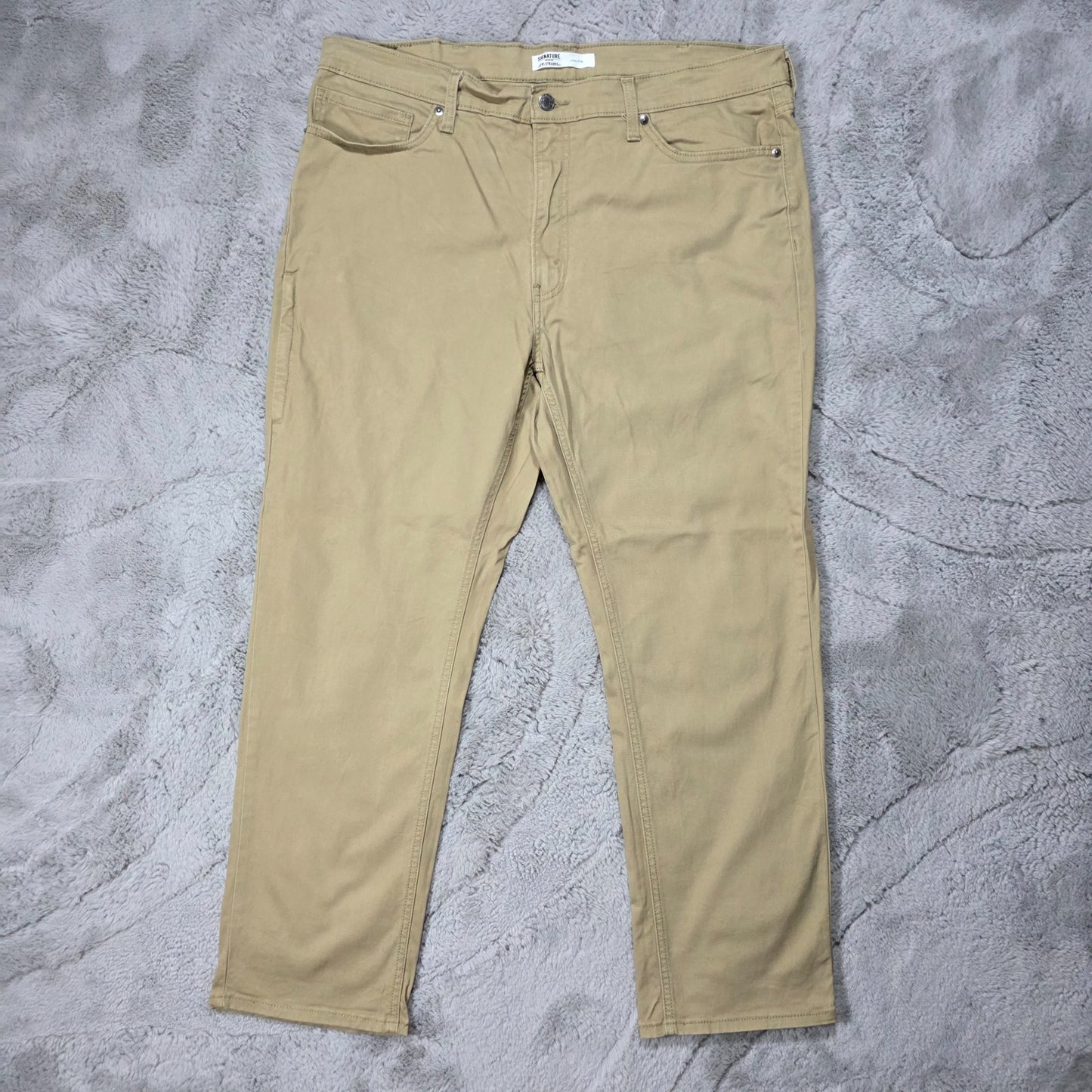 Levi’s Signature Athletic Jeans Men’s Khaki Lighter Cotton Fabric Zip Pocket W38