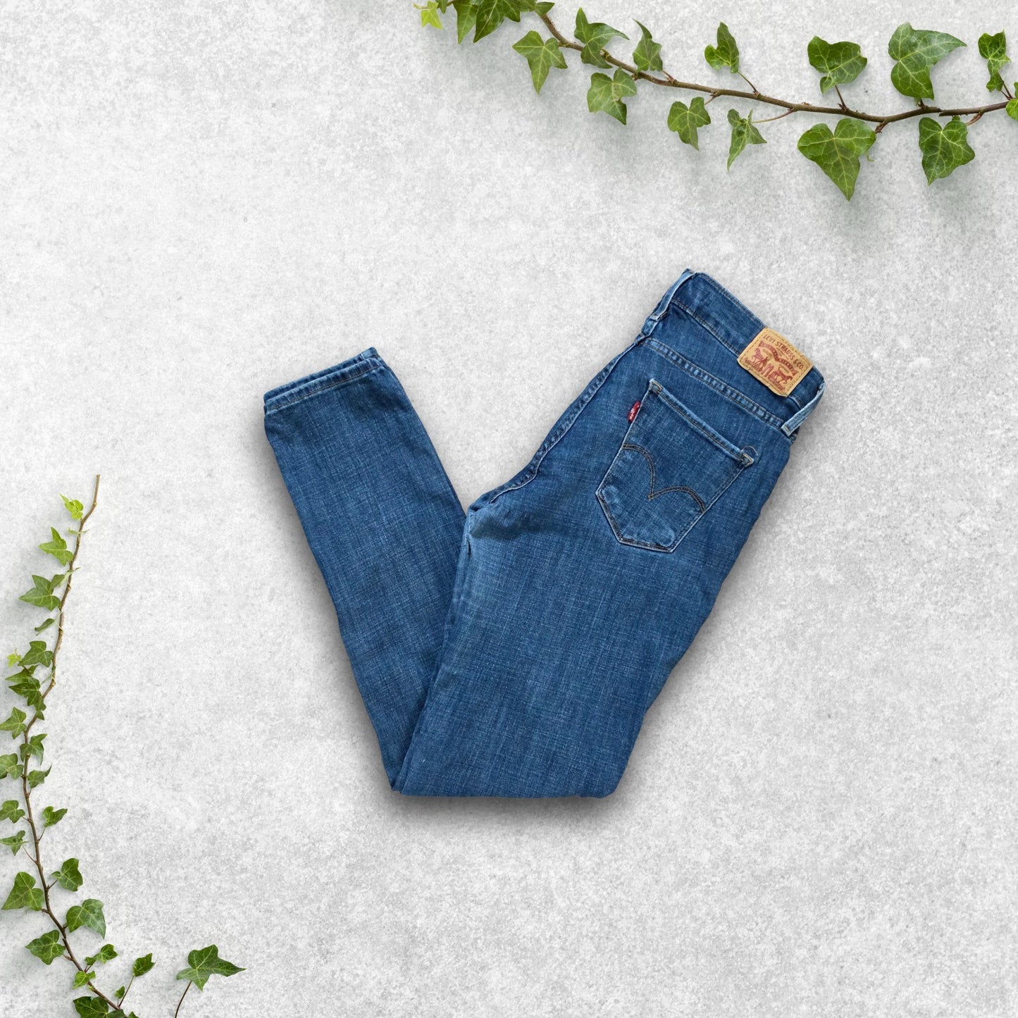 Levi's 311 Shaping Skinny Jeans W27 L30 Medium Blue β Women's β Some Wear