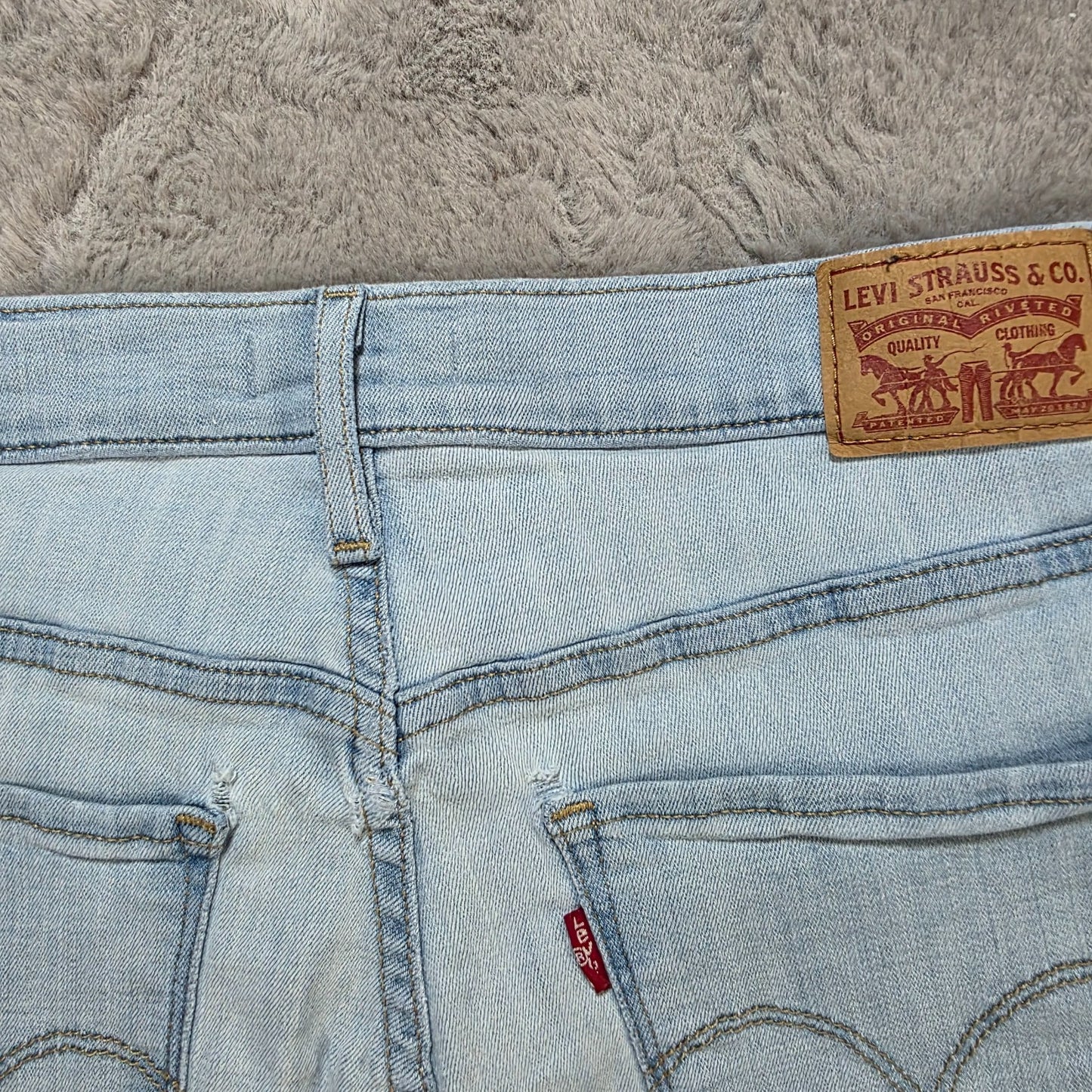 Levi's 311 Women's Shaping Skinny Capri Jeans W31 L22 Stonewashed Denim