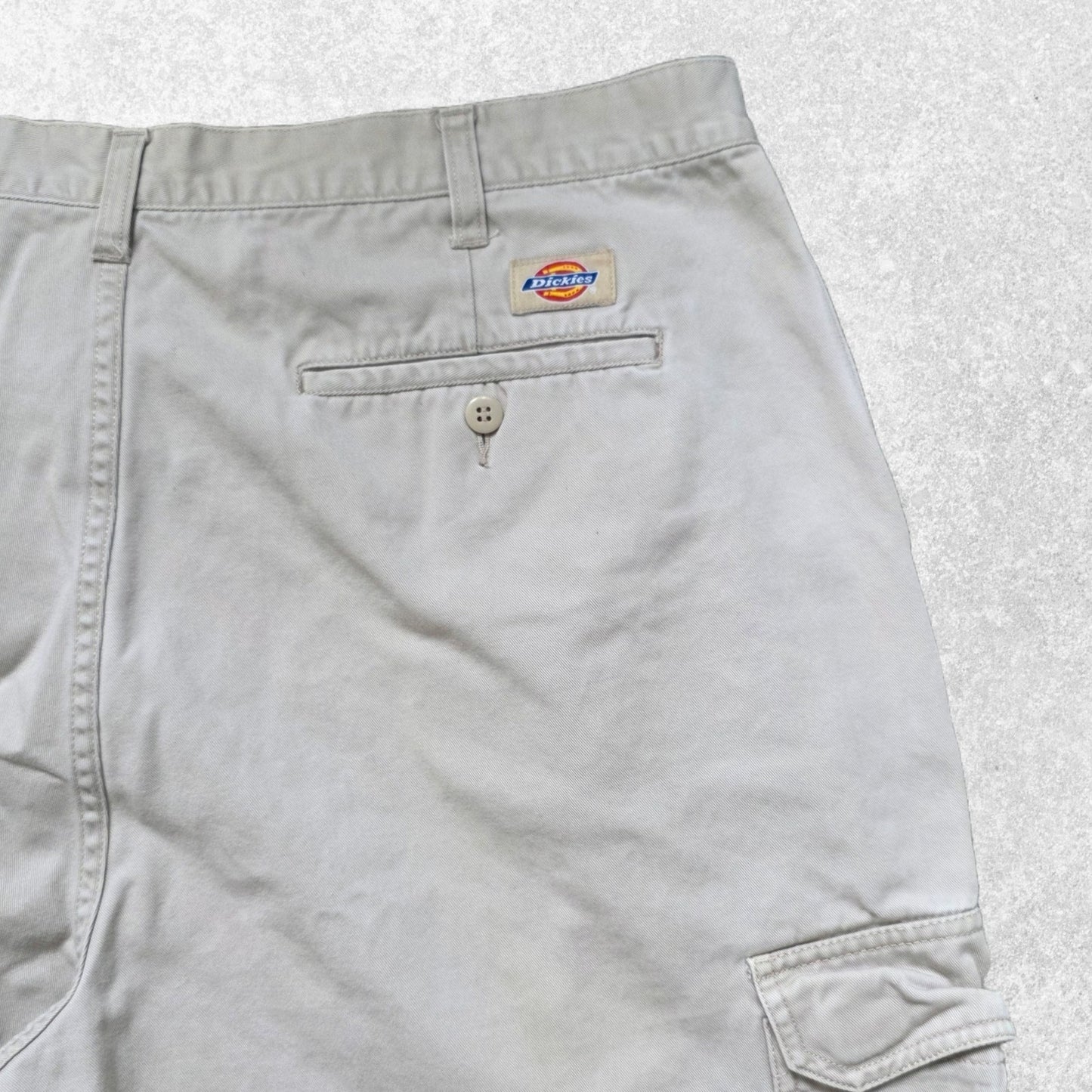 Dickies Cargo Shorts Beige W36 Utility Workwear Cotton Summer Pockets