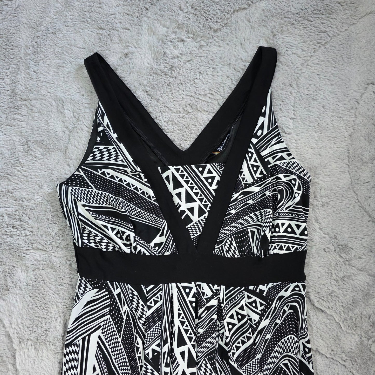Kaleidoscope Maxi Dress Women’s Black White Geometric Sleeveless Size 14