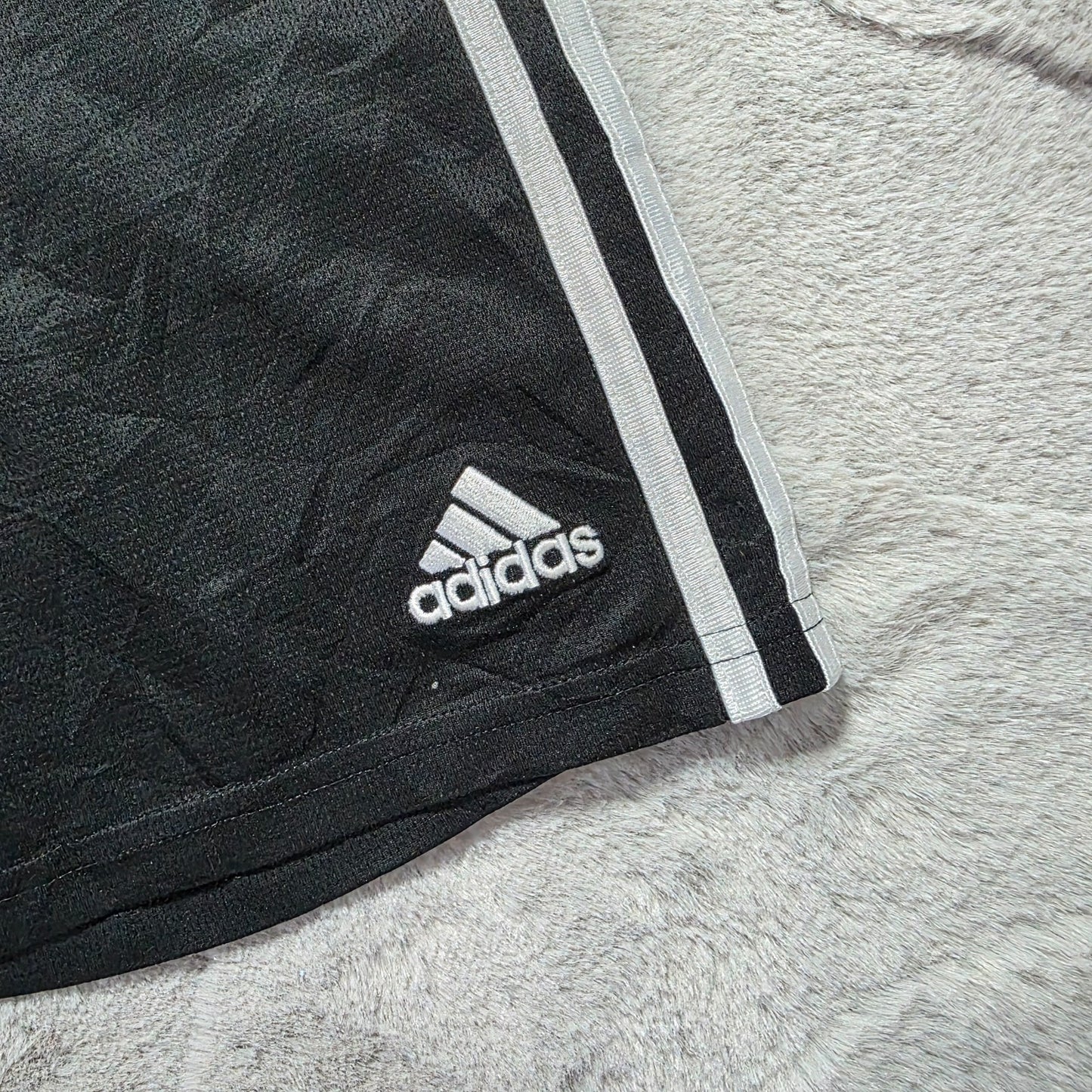 Adidas Kids Black 3-Stripes Sports Shorts Size M Youth Fit Mesh Polyester W22