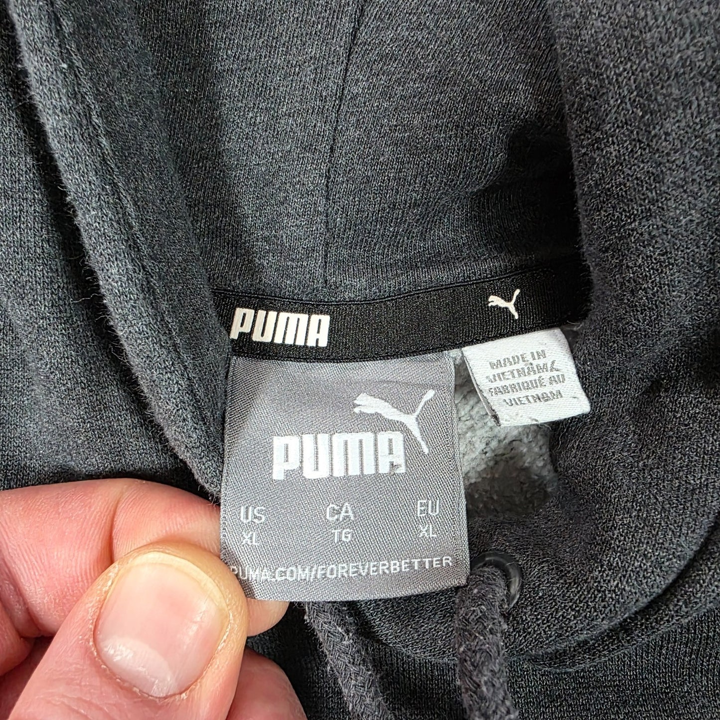 Puma Grey Hoodie Men’s Size XL Pullover Sweatshirt Kangaroo Pocket Logo Jumper
