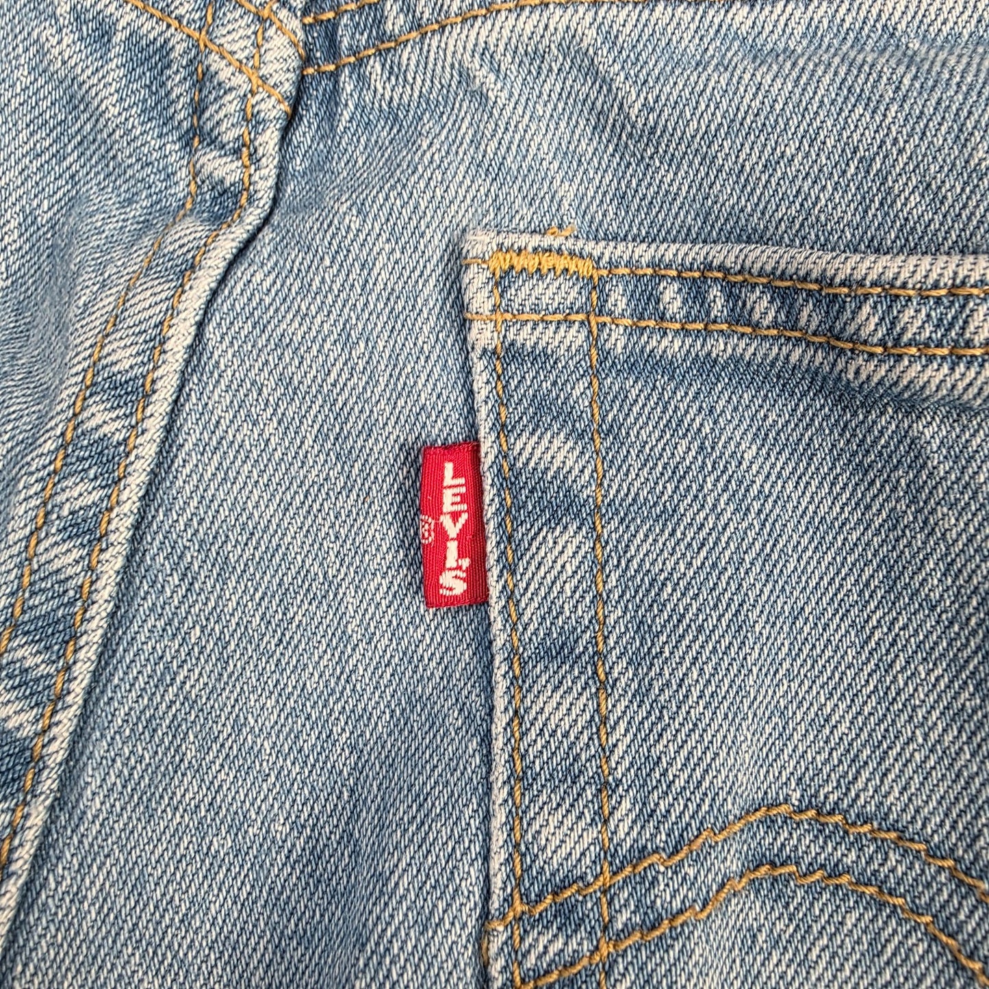 Levi’s Premium Big E Women’s Jeans Light Blue W32 L27 High Rise Distressed Knee