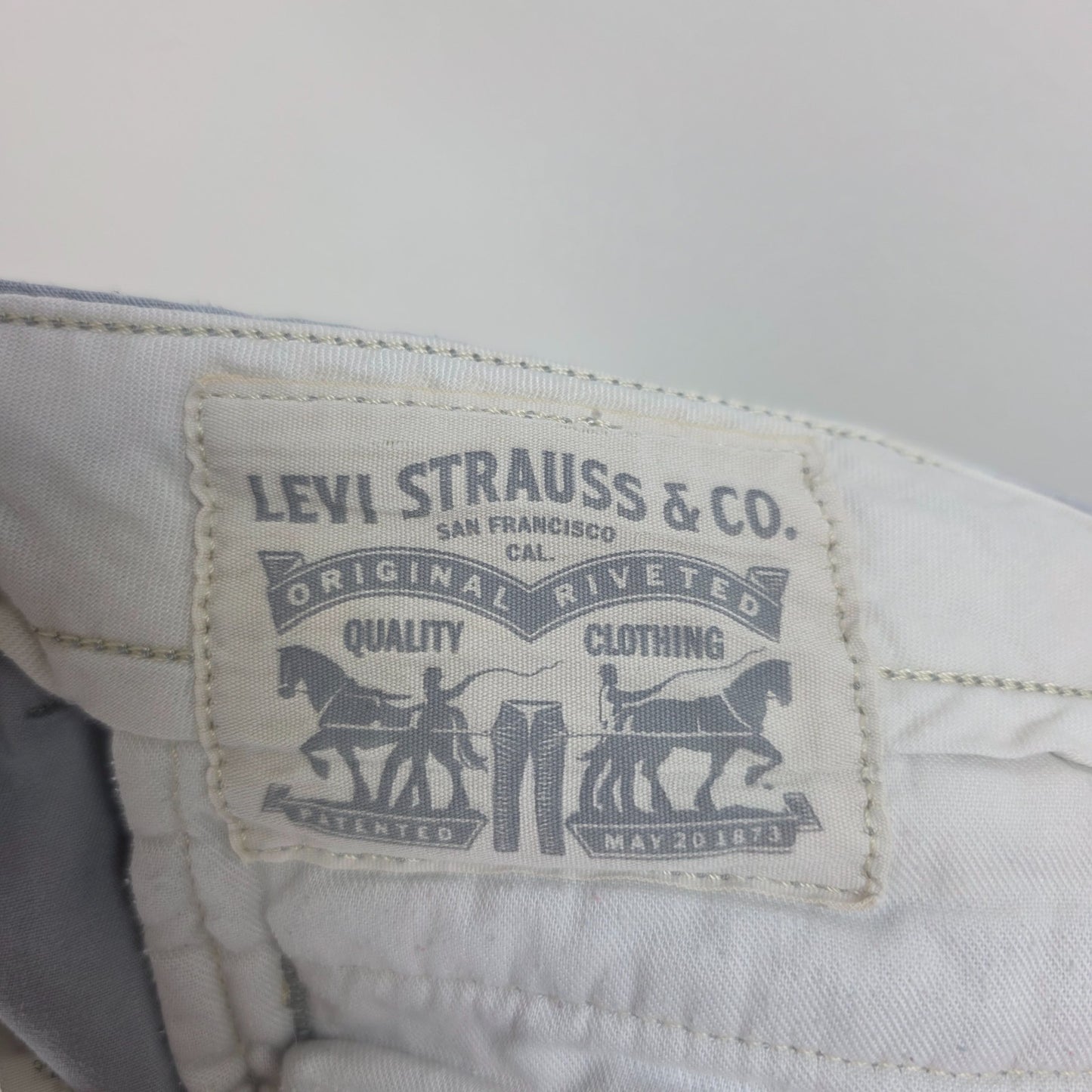 Levi’s Cargo Shorts W38 Blue Cotton Utility Pockets Men’s Casual Summer