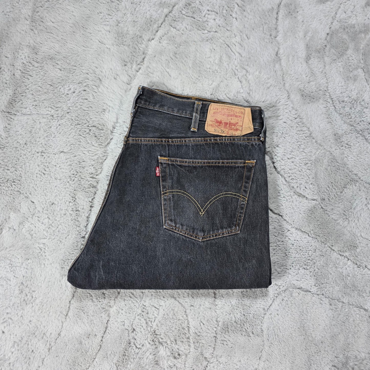 Levi’s 501XX Jeans Men’s Black Denim Button Fly Vintage Made in Mexico W42 L28