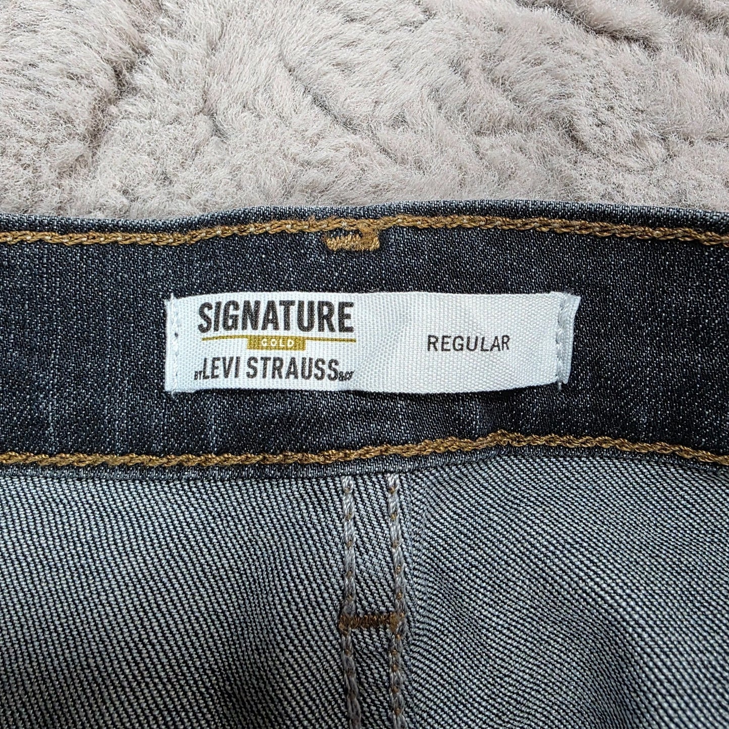 Levi’s Signature Jeans Men’s W32 L34 Dark Blue Regular Fit Denim
