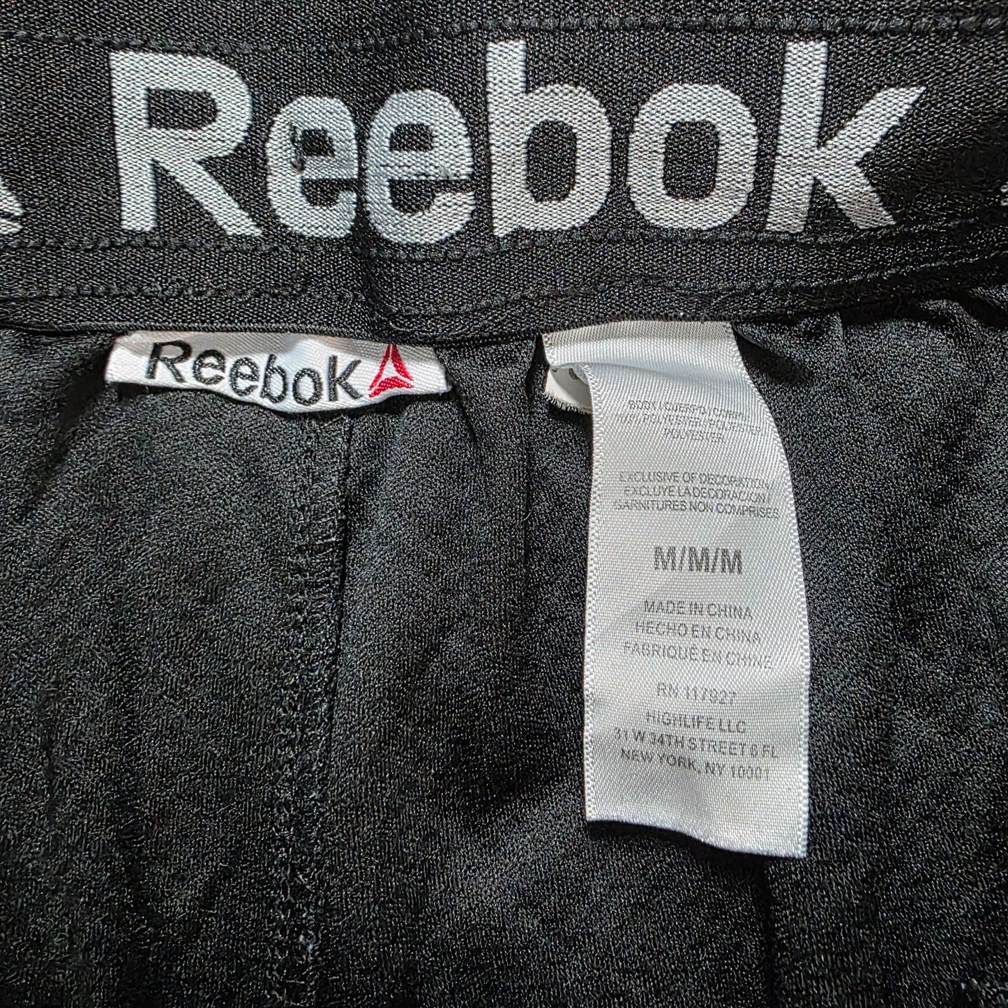 Reebok Men’s Mesh Sports Shorts Black Size M W29 10” Inseam