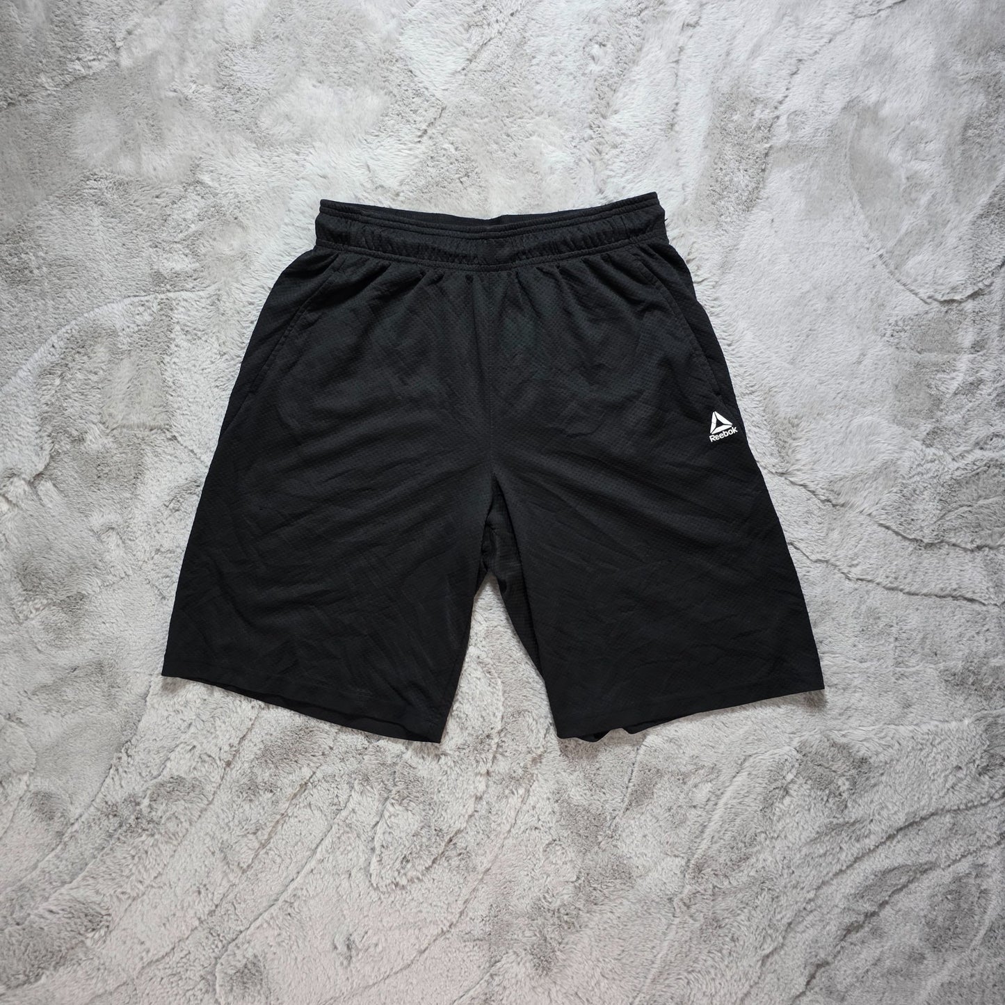 Reebok Men’s Mesh Sports Shorts Black Size M W29 10” Inseam
