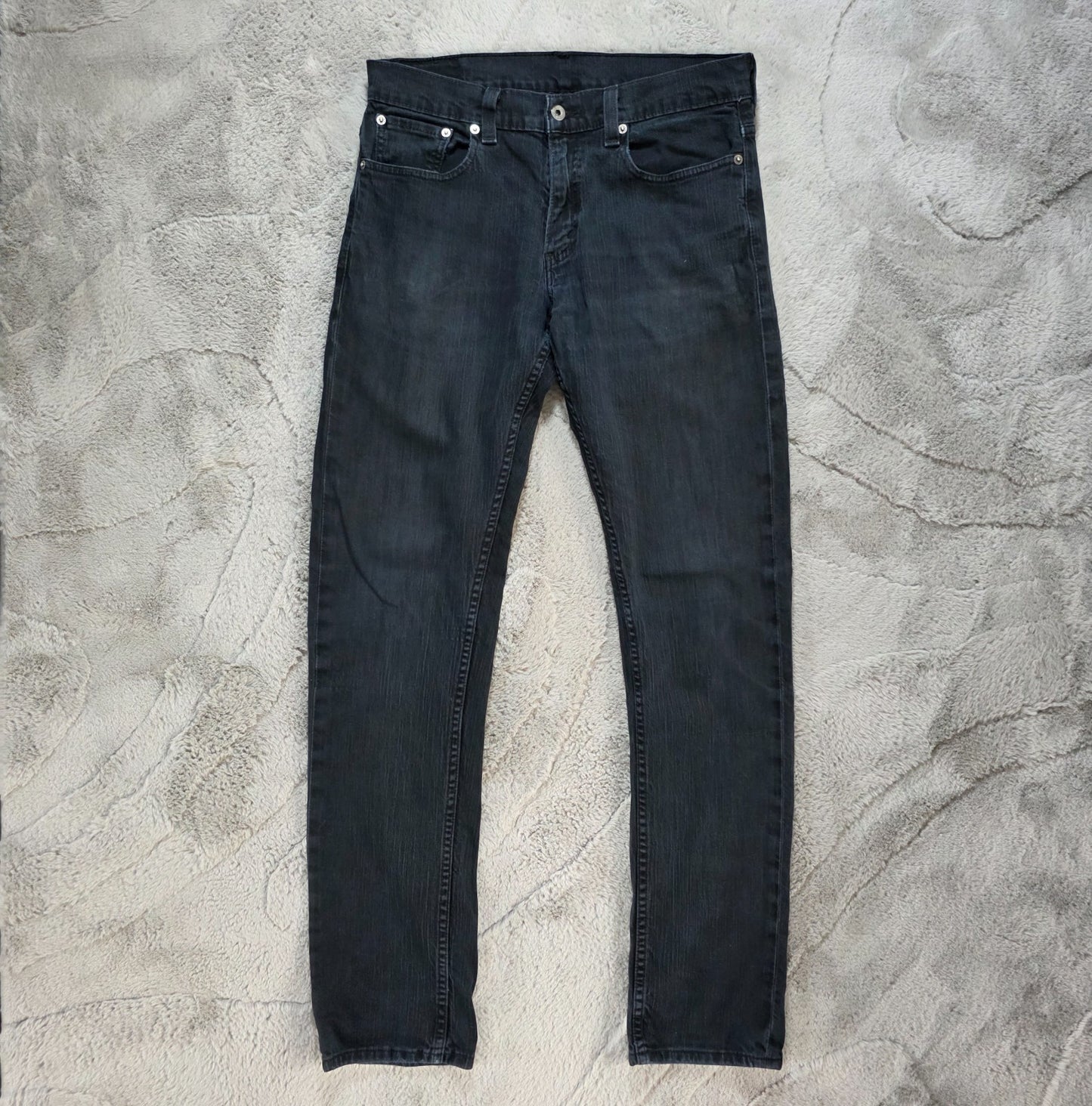 Levi's Black Slim Fit Denim Jeans W32 L34 (Label Cut) β Crotch Damage