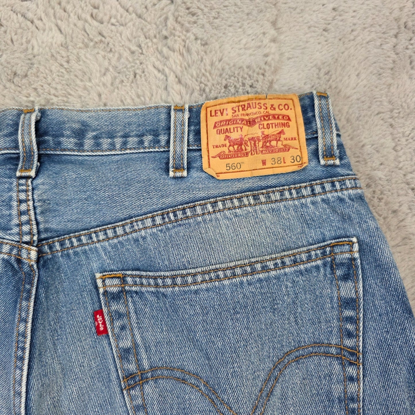 Levi’s 560 men’s tapered jeans light blue W38 L30 comfort fit