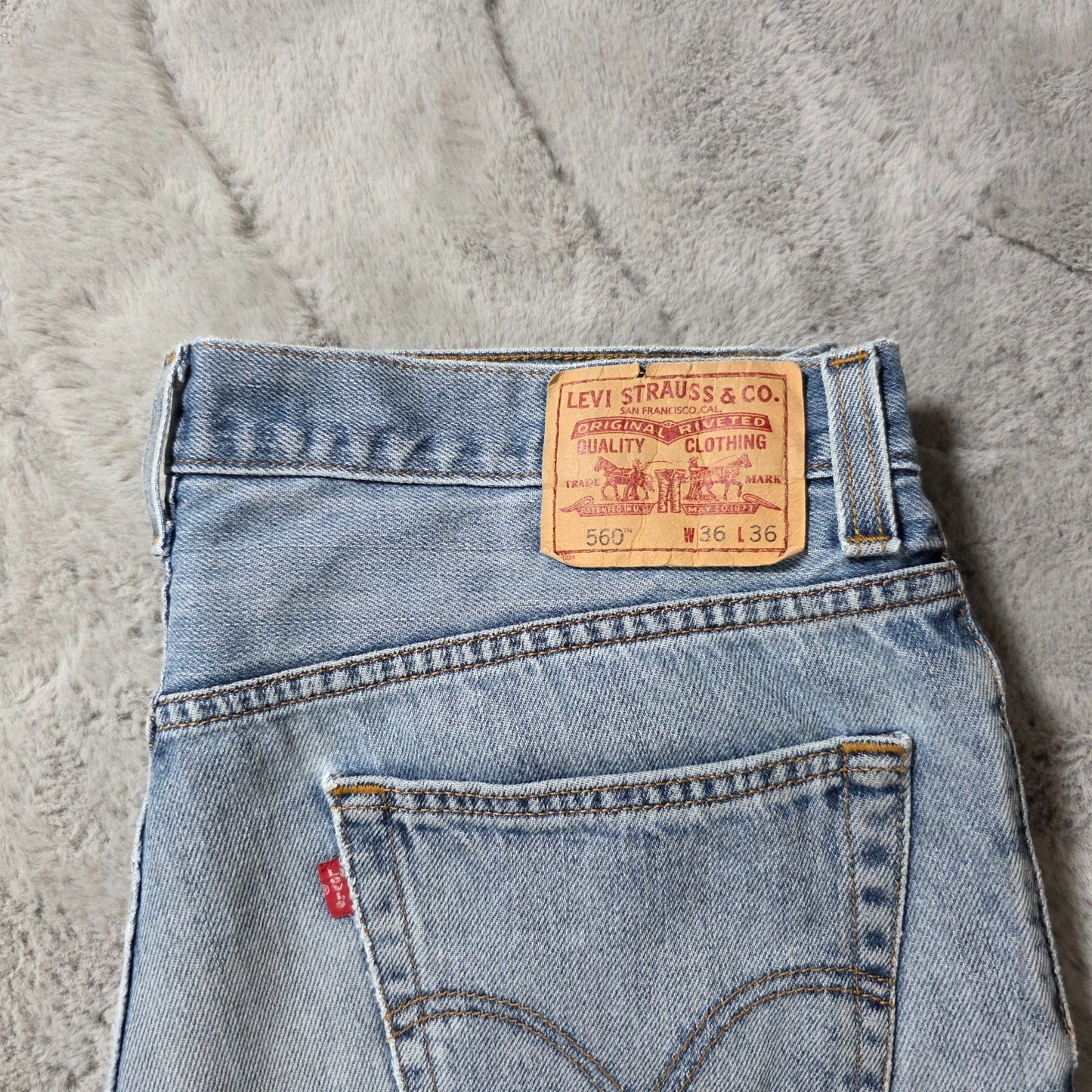 Levi's 560 Comfort Fit Jeans W36 L36 Light Wash Straight Leg Colombia Vintage 90