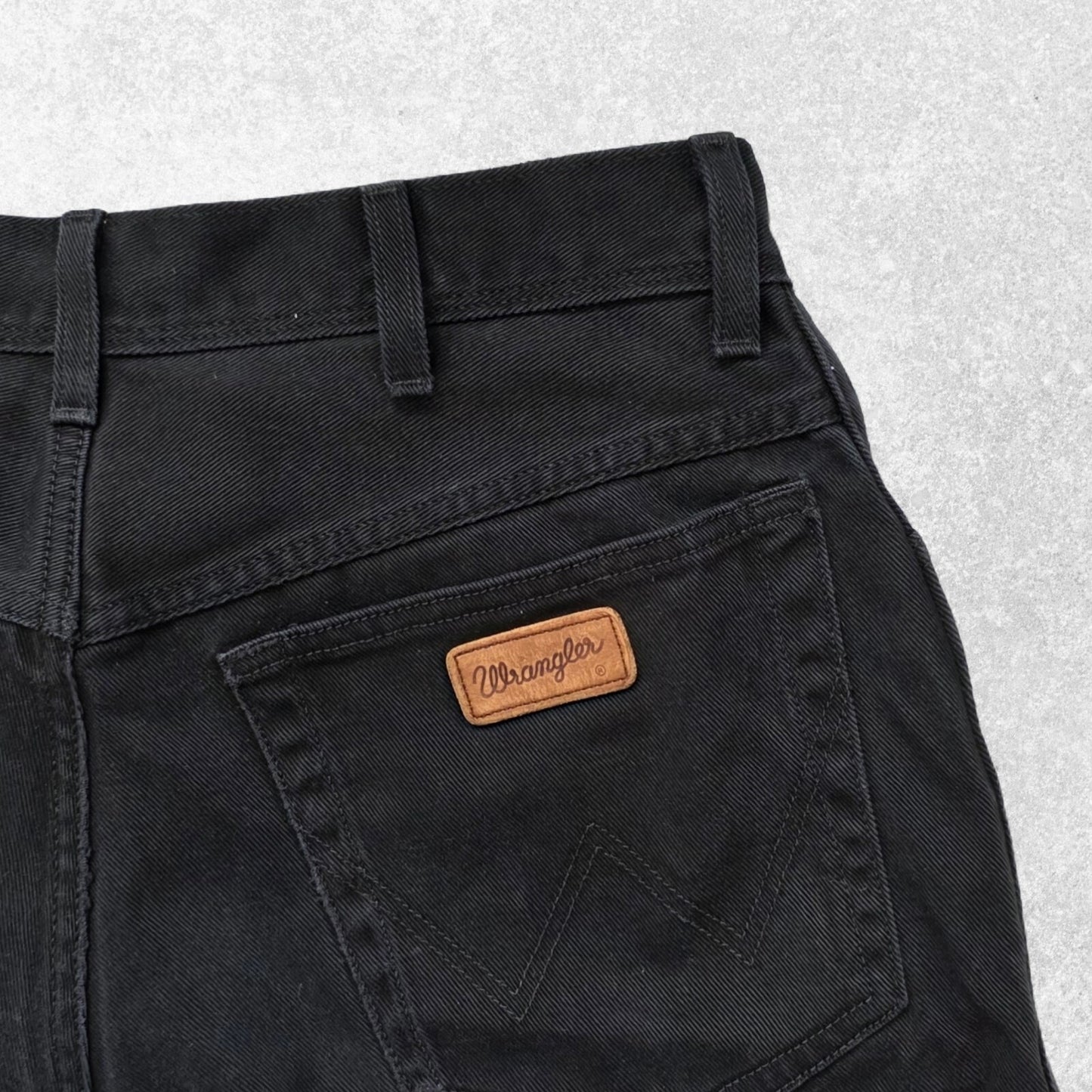 Wrangler black denim cut off shorts W33 frayed hem regular fit 100% cotton