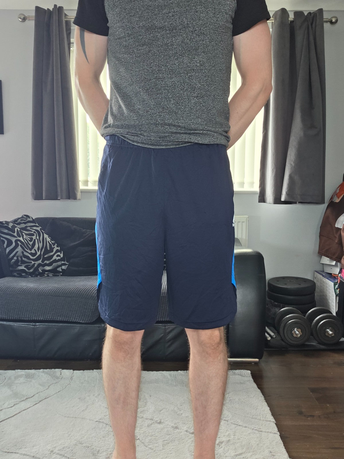 Reebok Sports Shorts Mens L Navy Blue Mesh Panel Training Gym Lightweight