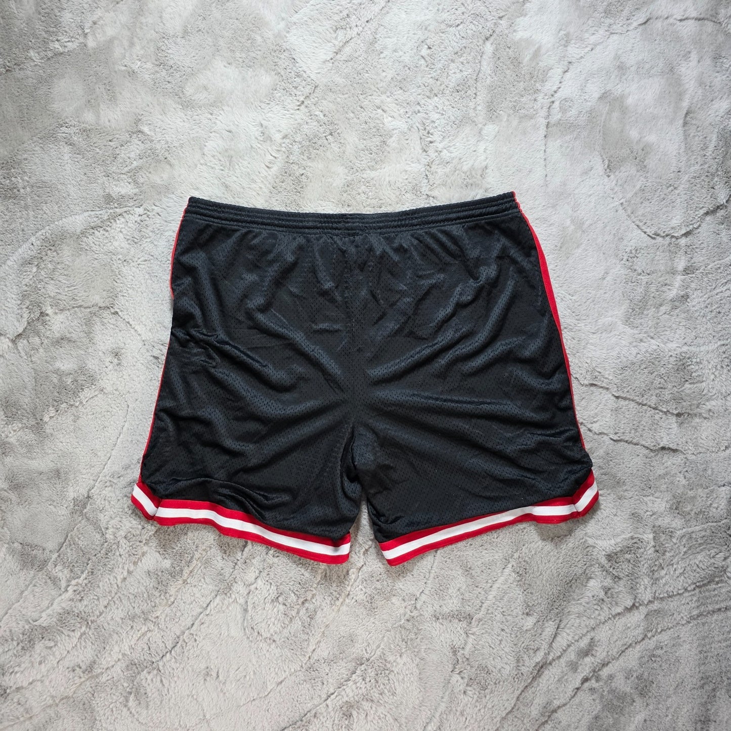 Champion Black Mesh Shorts Red Trim Men’s W40 Vintage Retro Basketball Style