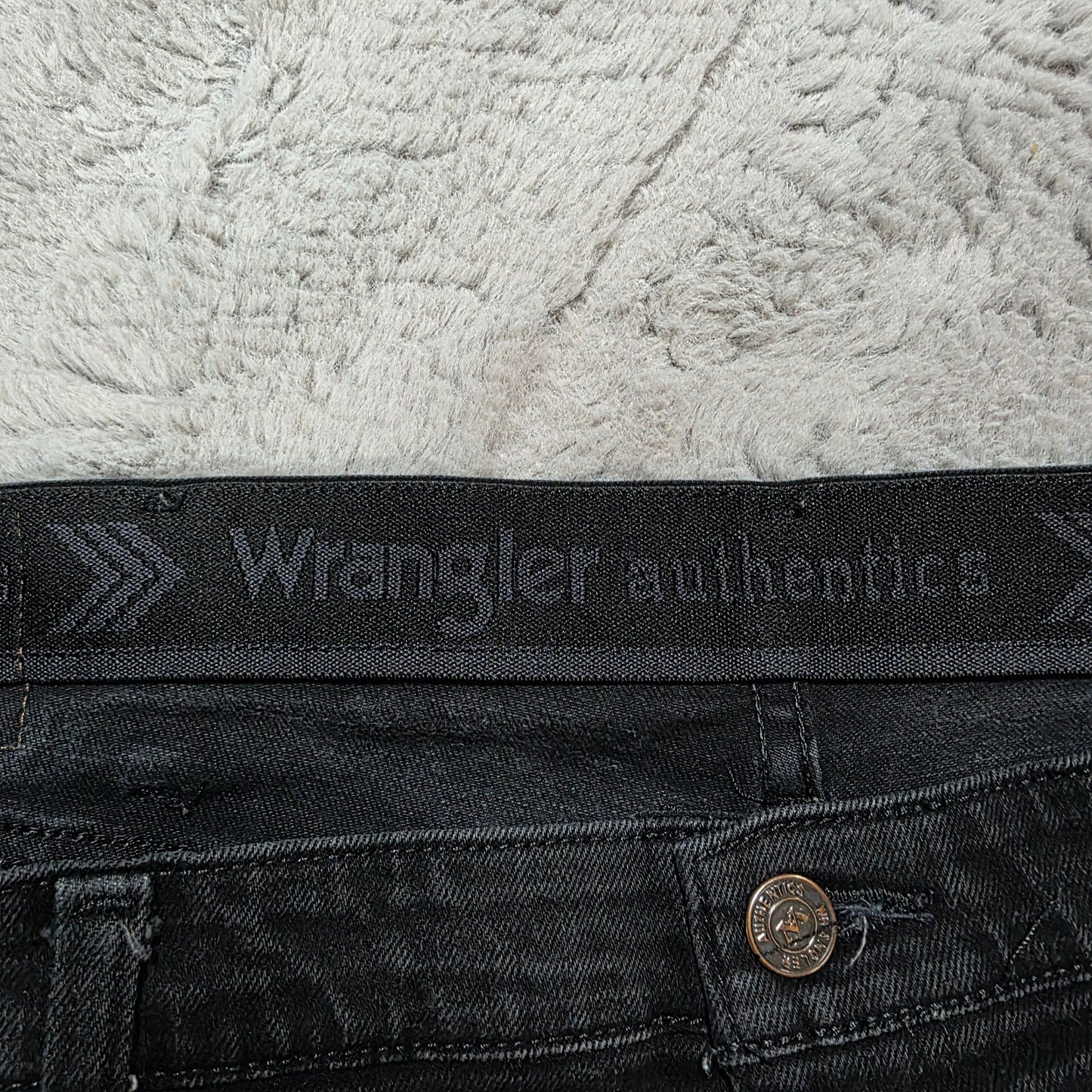 Wrangler ZM1CSCB Men's Straight Leg Jeans - Black - W38 L29