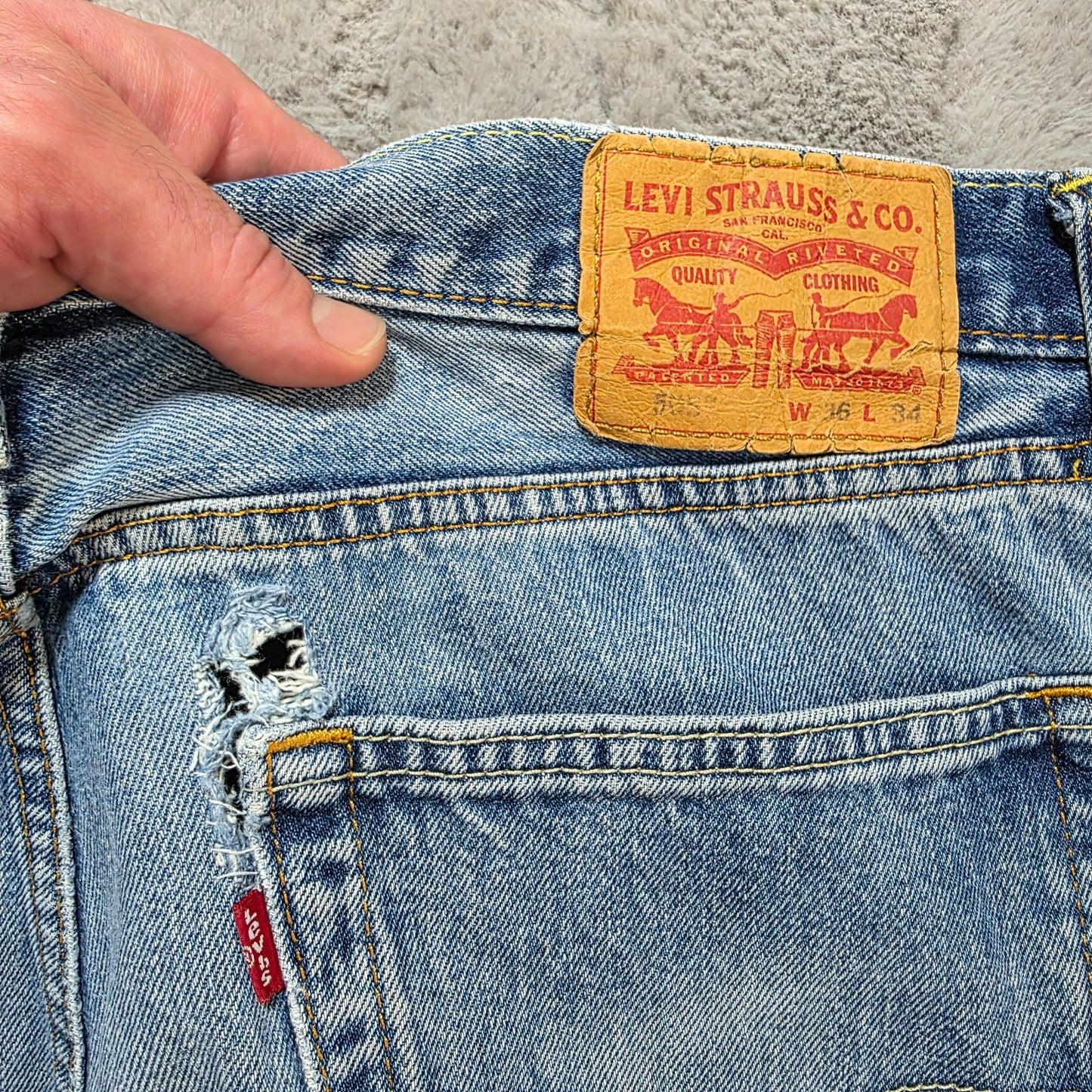 Levi's 505 Straight Fit Jeans W36 L34 Stonewashed Blue Distressed Denim