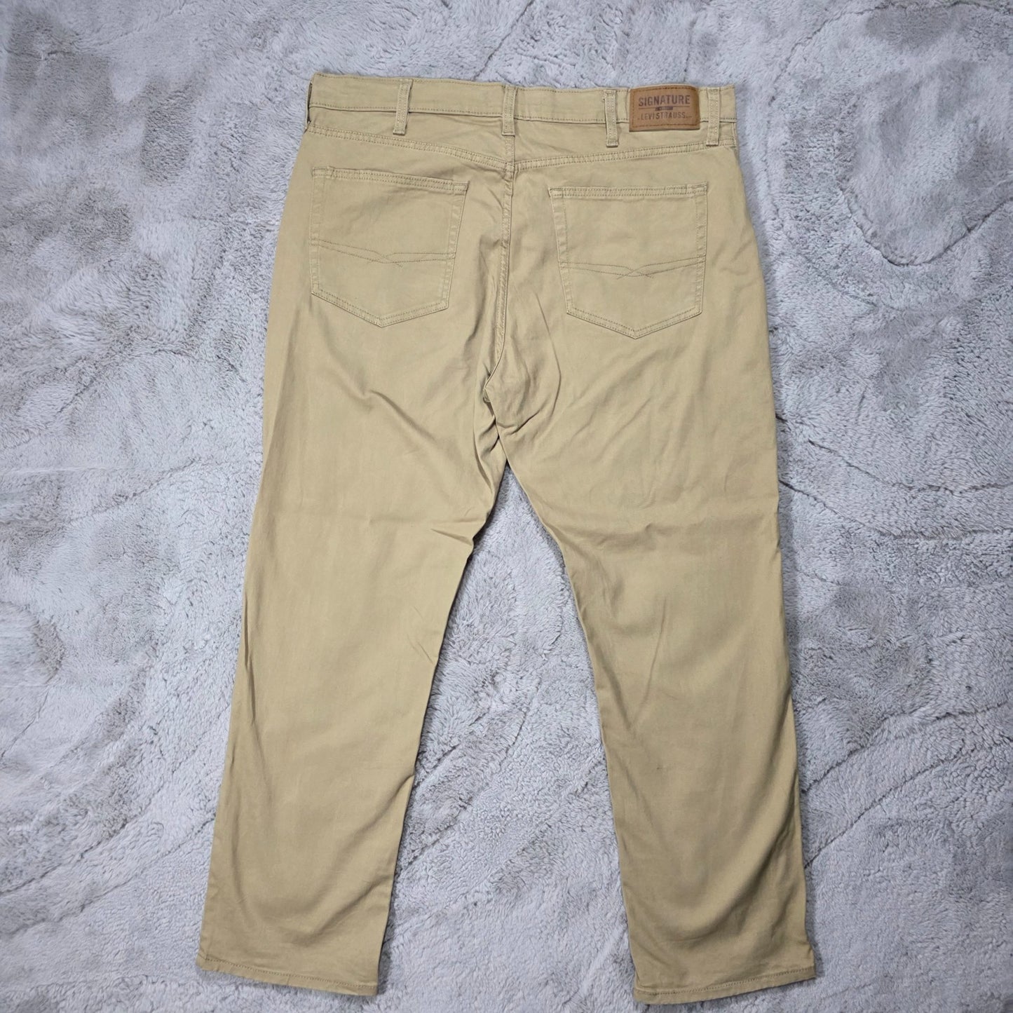 Levi’s Signature Athletic Jeans Men’s Khaki Lighter Cotton Fabric Zip Pocket W38